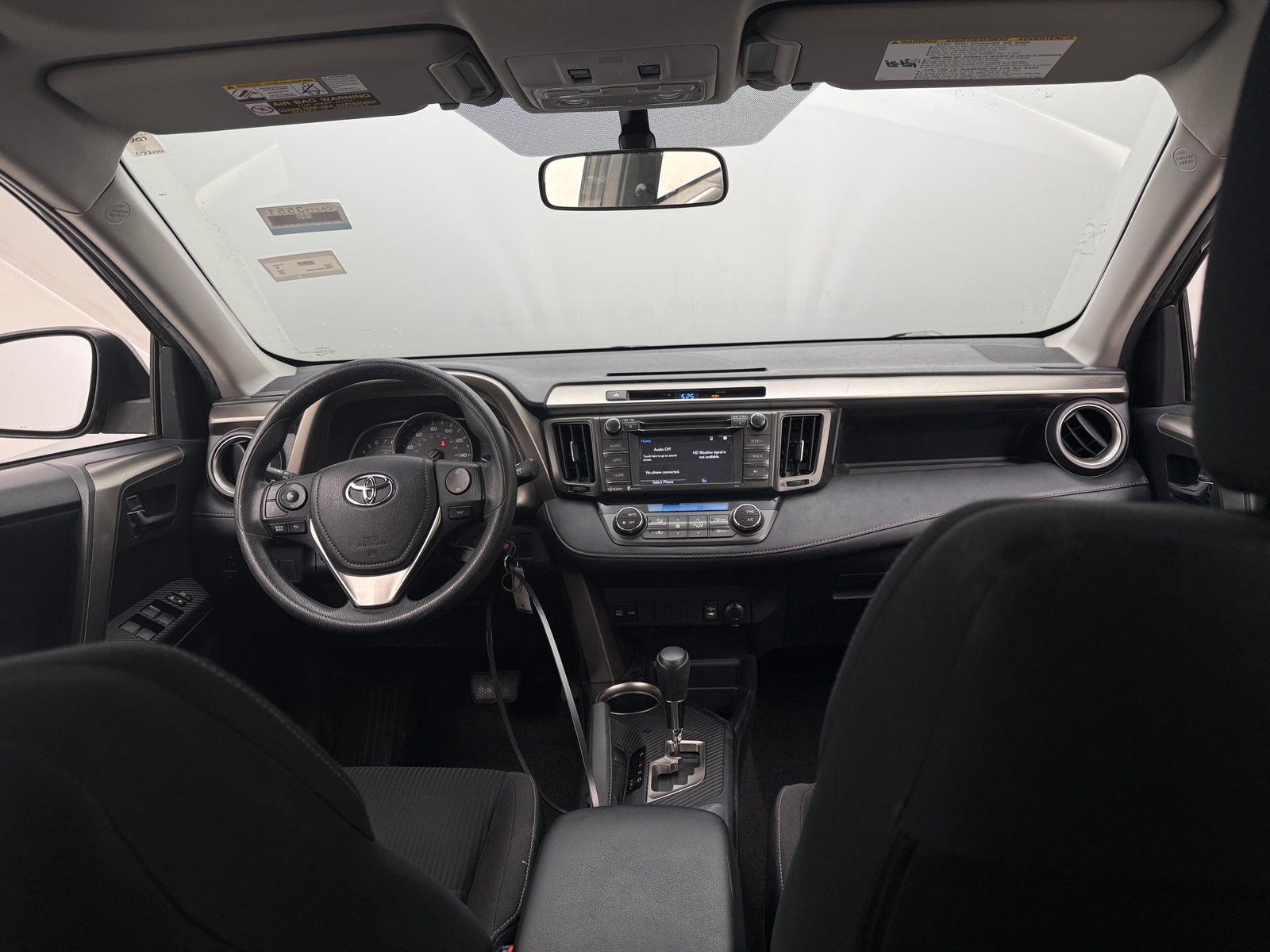 Thumbnail: 2015 Toyota RAV4 - 3