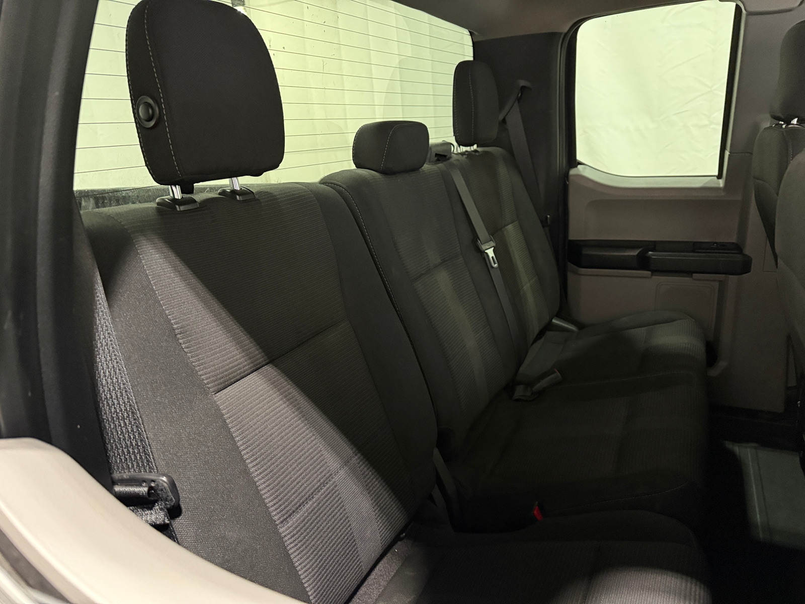 Thumbnail: 2017 Ford Econoline - 6