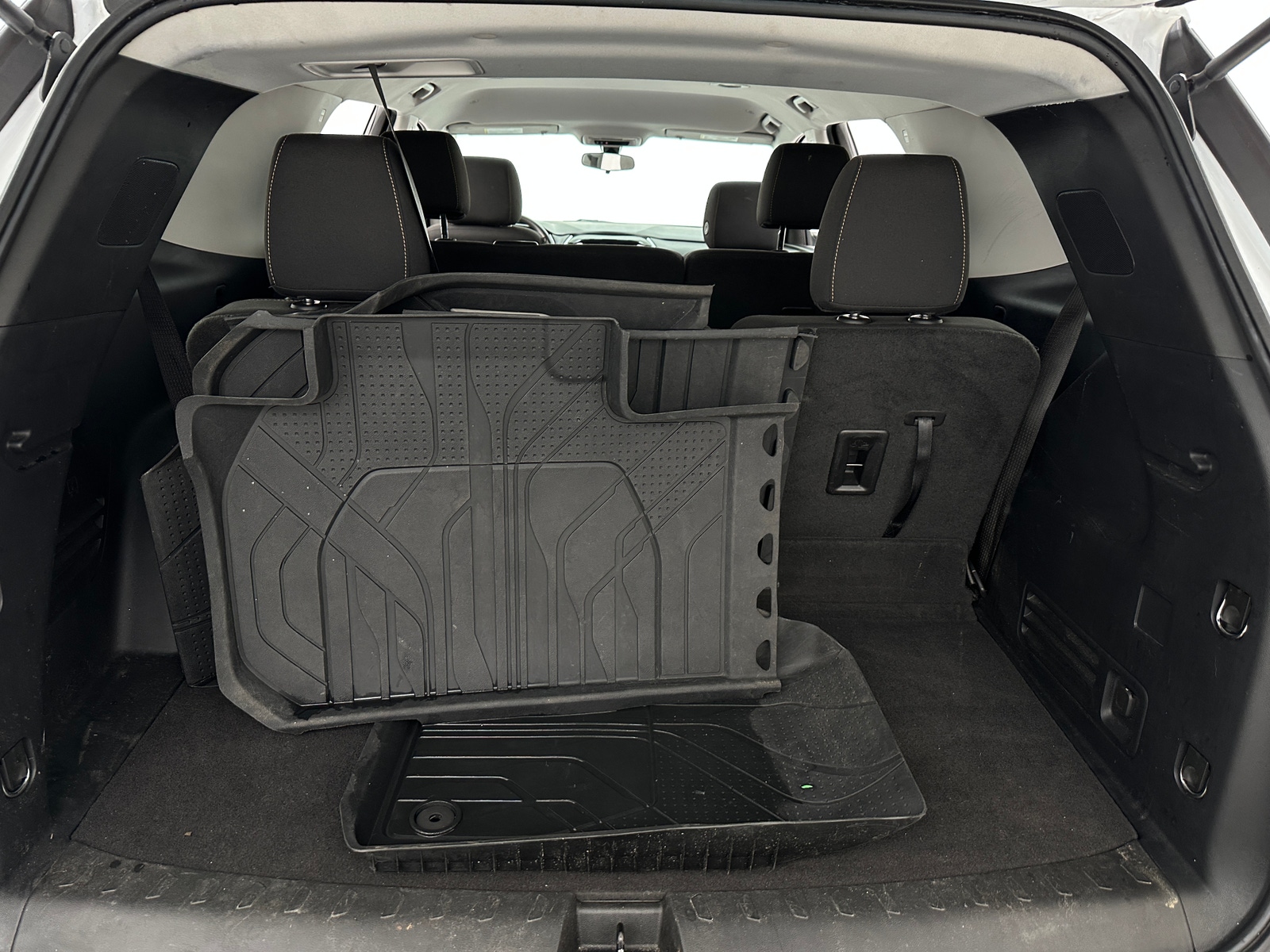 Thumbnail: 2021 Chevrolet Traverse - 7