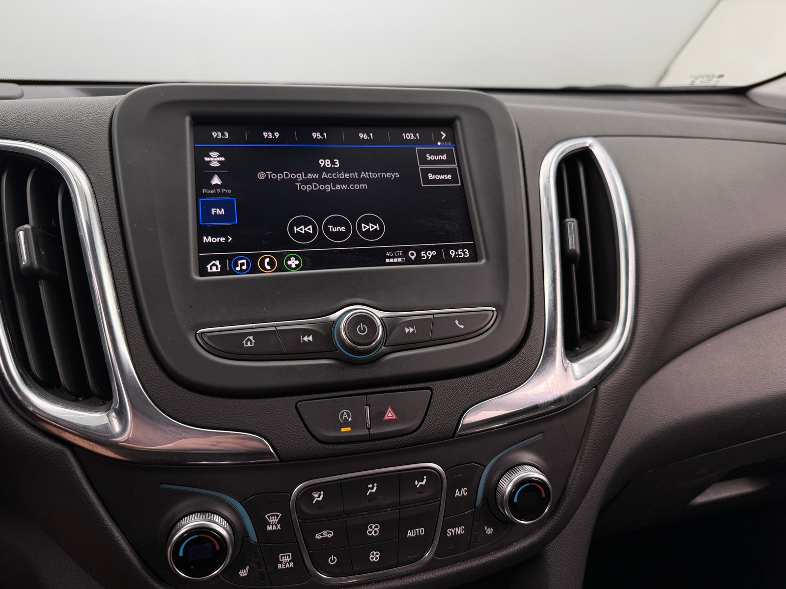 Thumbnail: 2024 Chevrolet Equinox - 4