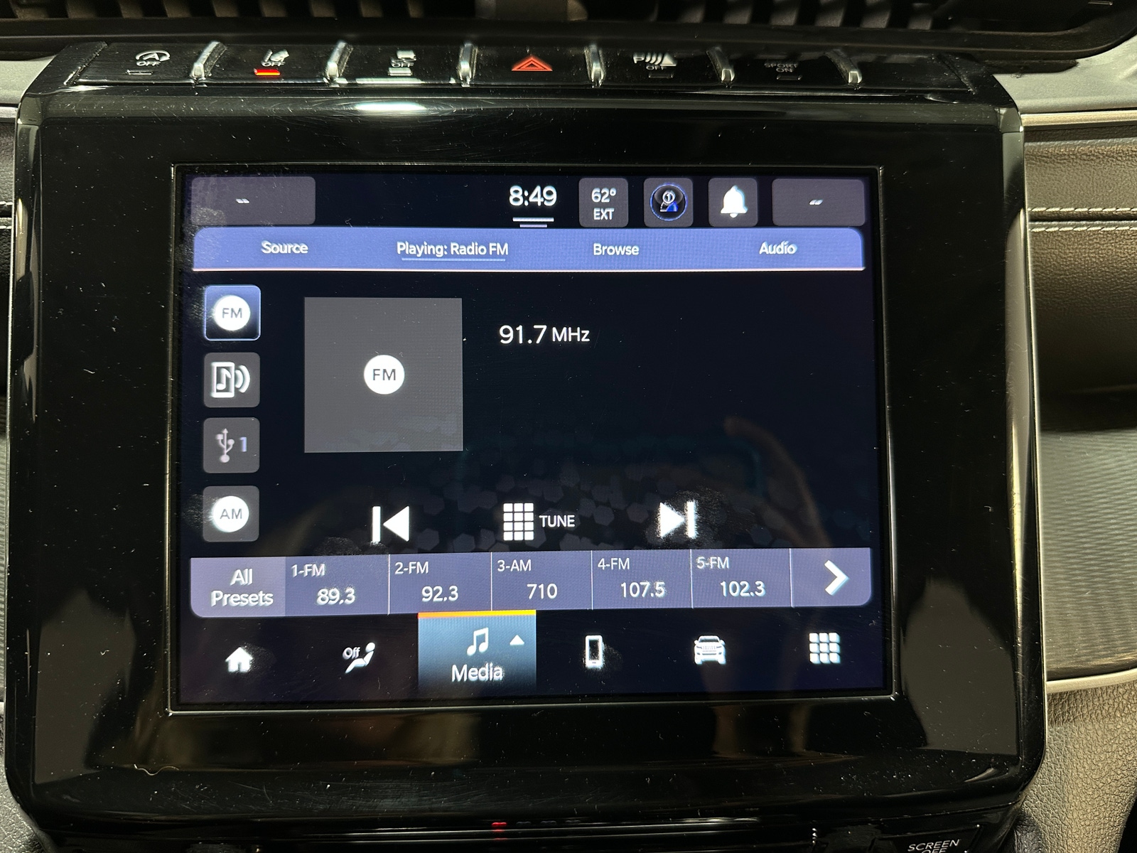 Thumbnail: 2023 Jeep Grand Cherokee - 4