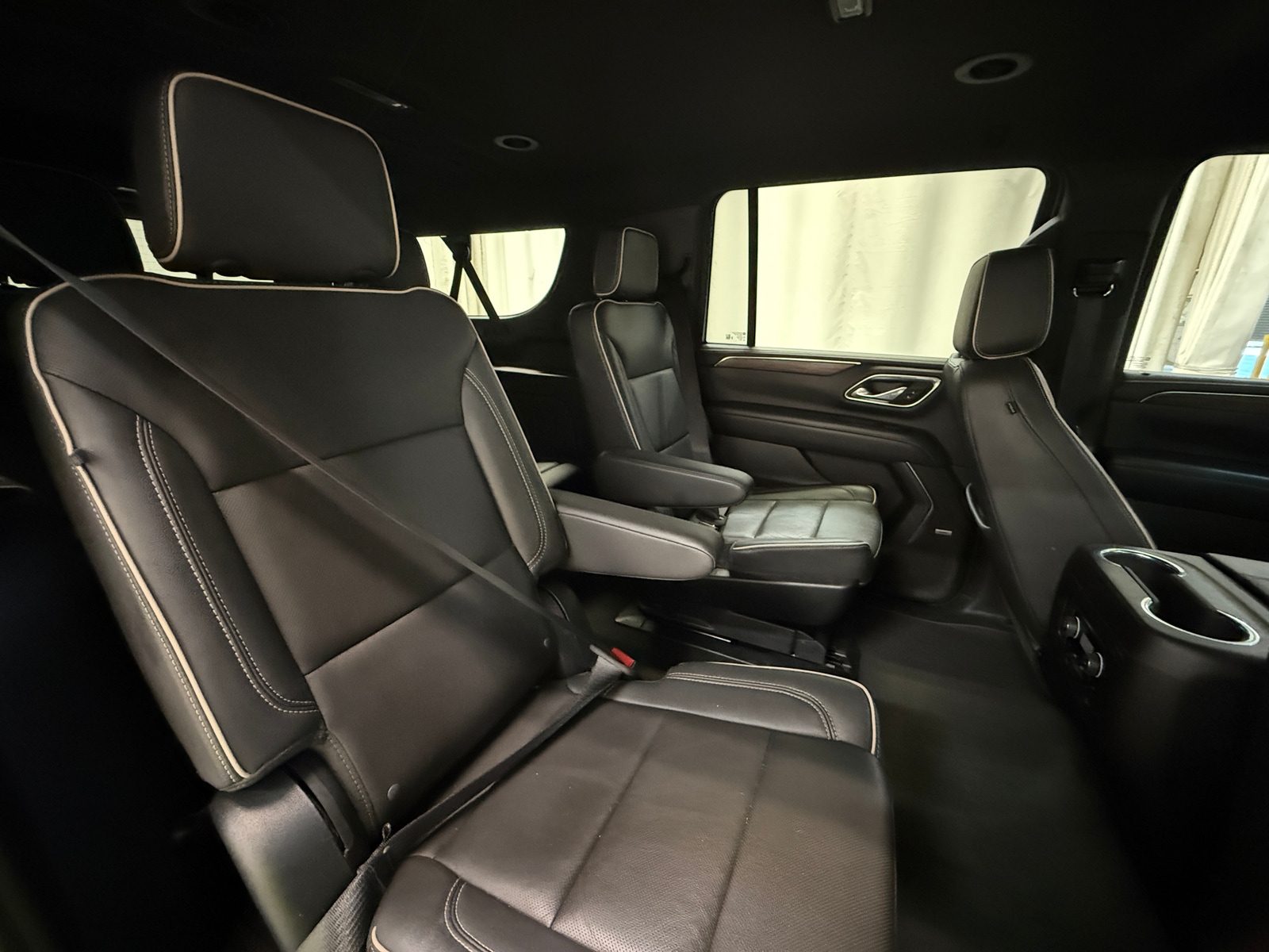 Thumbnail: 2023 Chevrolet Suburban - 5