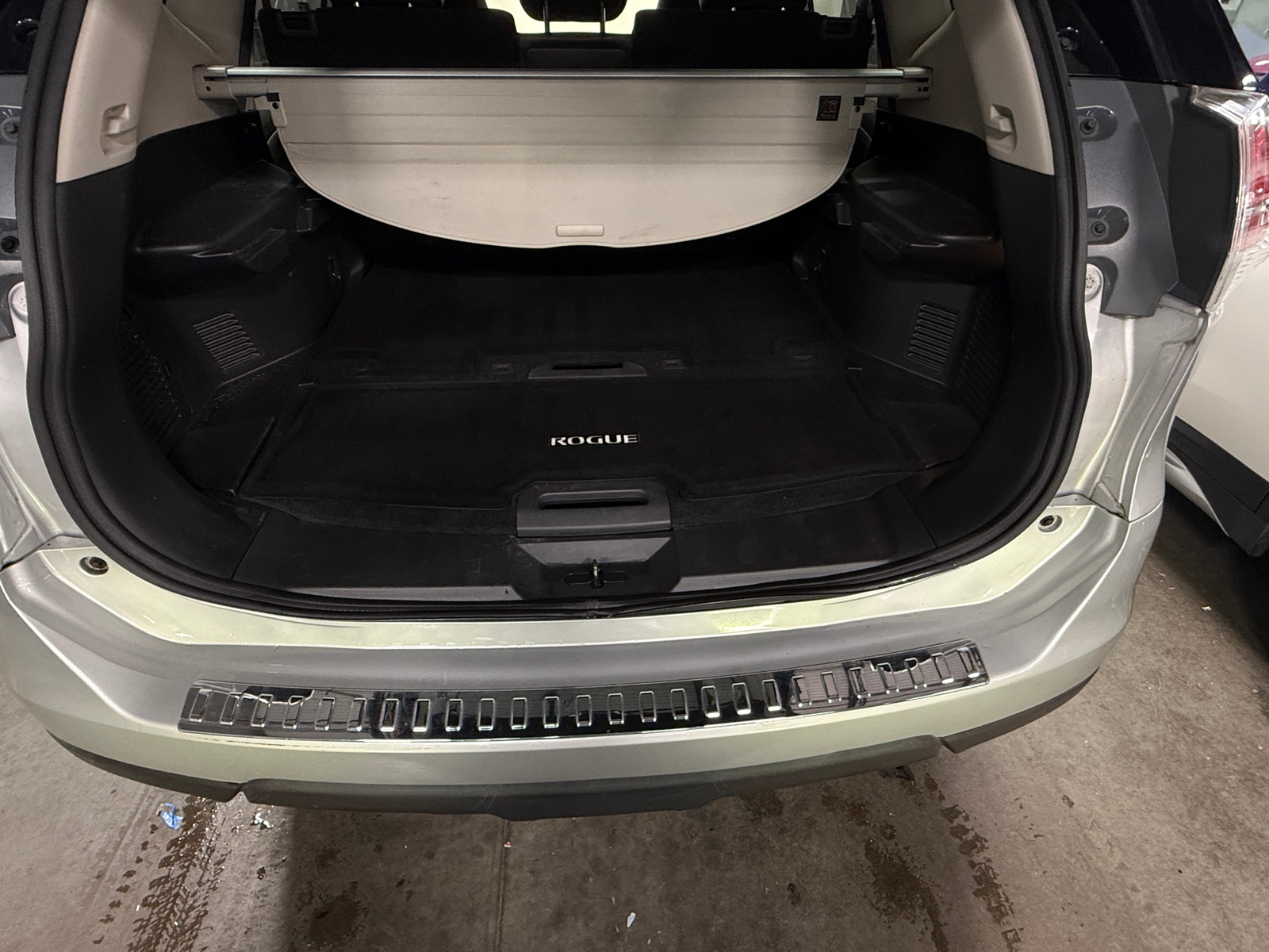 Thumbnail: 2016 Nissan Rogue - 6