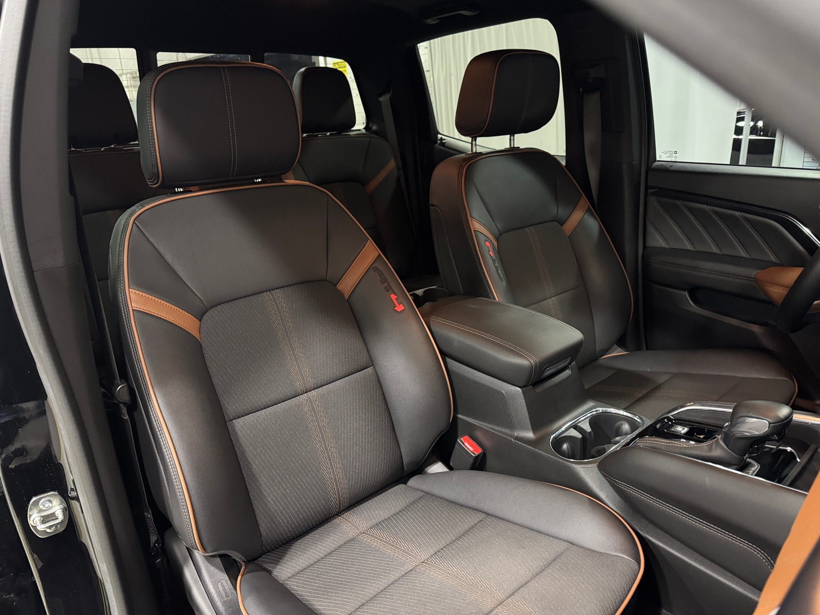 Thumbnail: 2024 GMC Canyon - 2