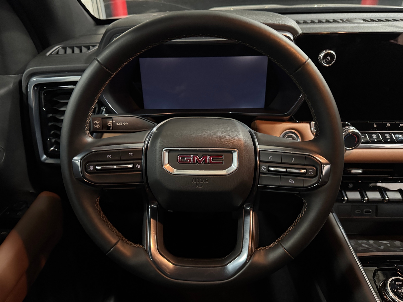 Thumbnail: 2024 GMC Canyon - 5