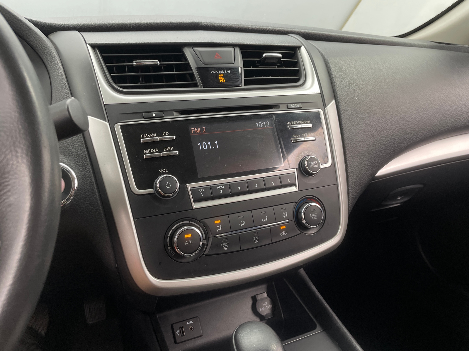 Thumbnail: 2016 Nissan Altima - 4