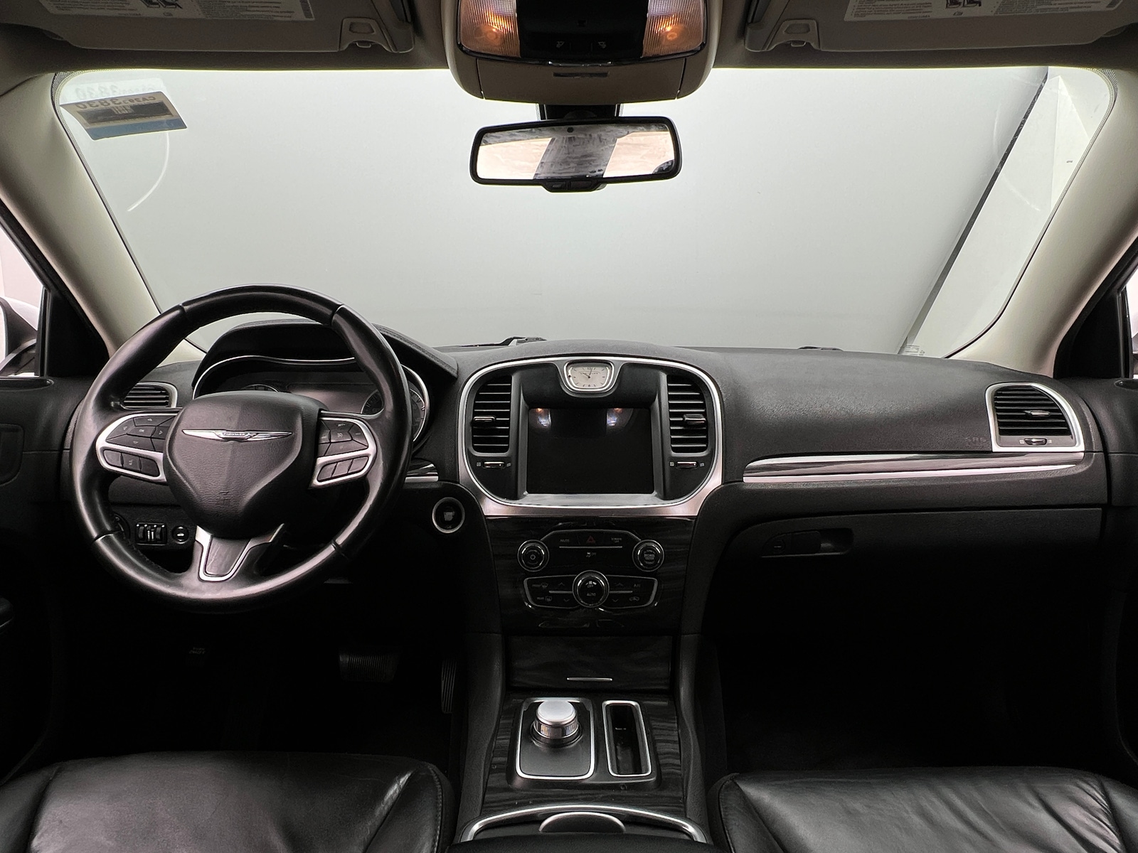 Thumbnail: 2018 Chrysler 300 - 2