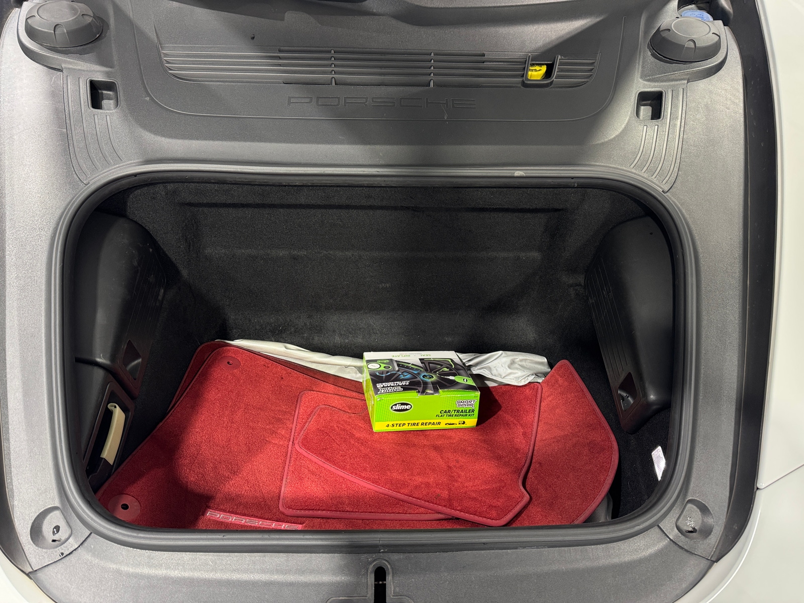 Thumbnail: 2013 Porsche 911 - 4