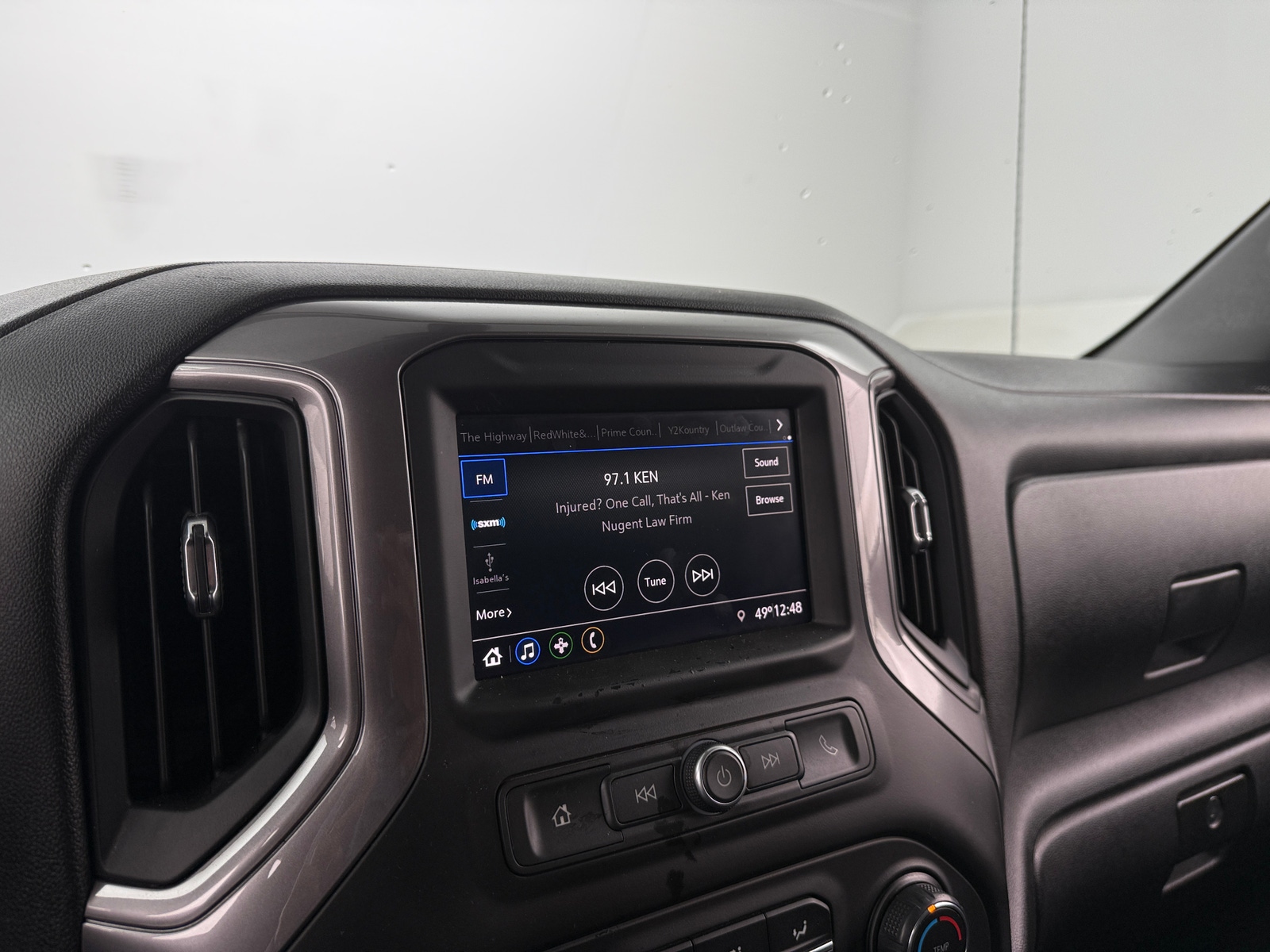 Thumbnail: 2020 Chevrolet Silverado 1500 - 4