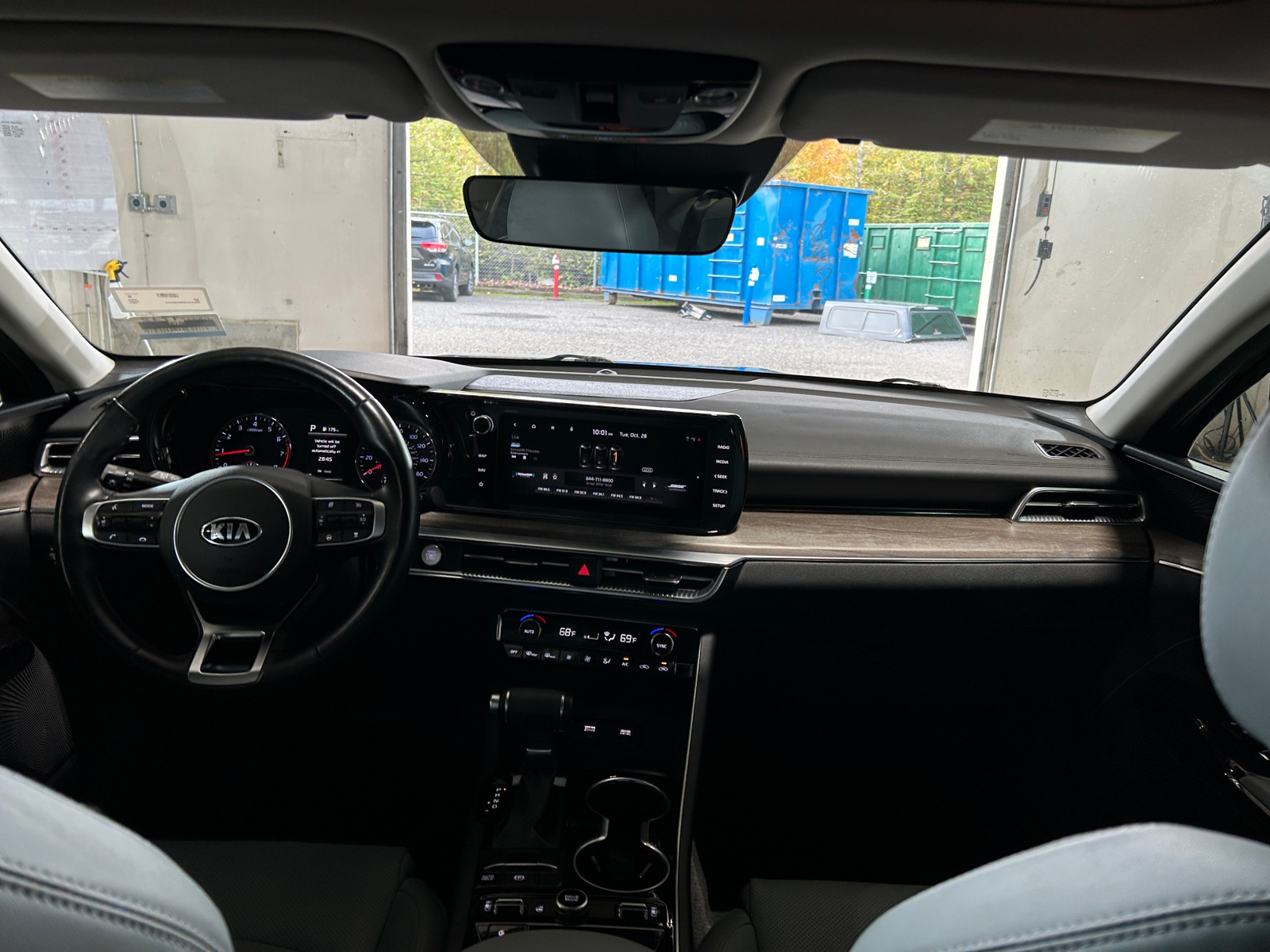 Thumbnail: 2021 Kia K5 - 2