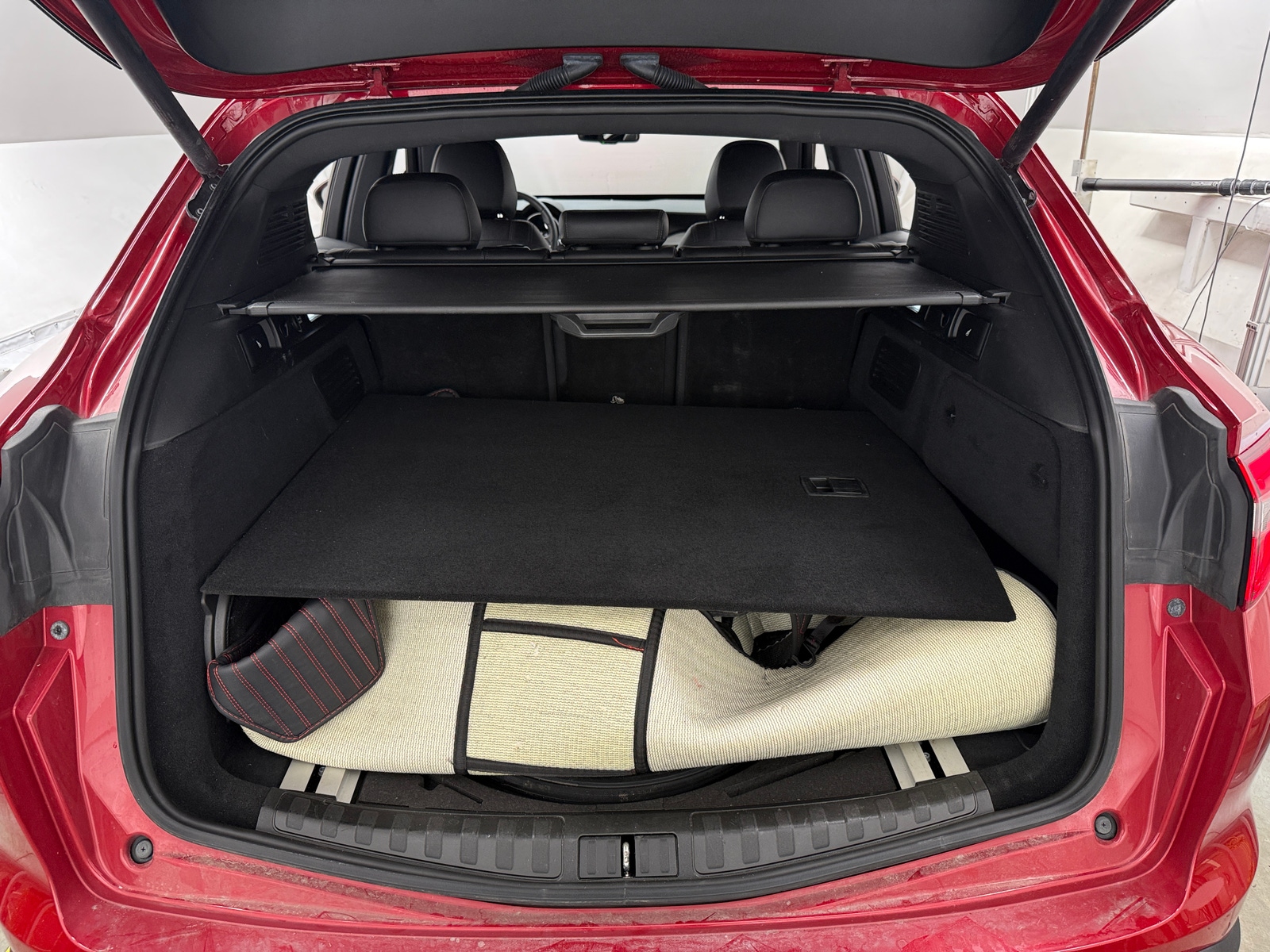 Thumbnail: 2018 Alfa Romeo Stelvio - 6