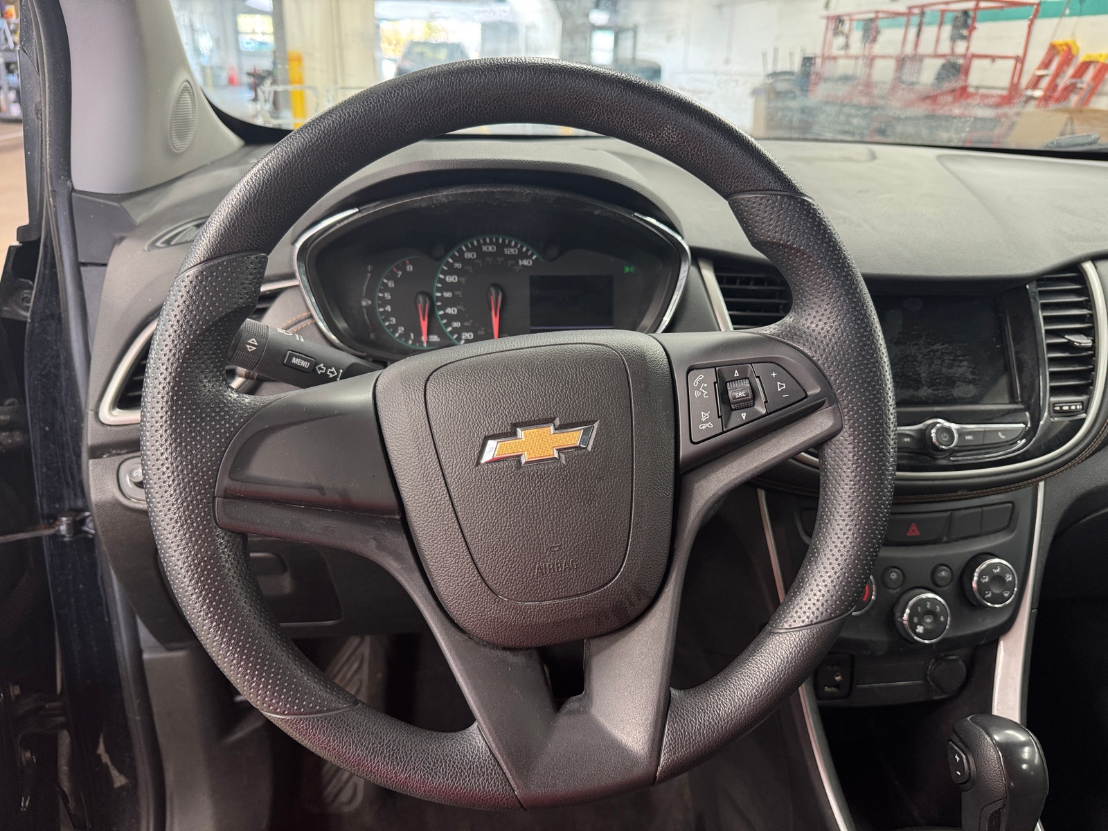 Thumbnail: 2019 Chevrolet Trax - 5