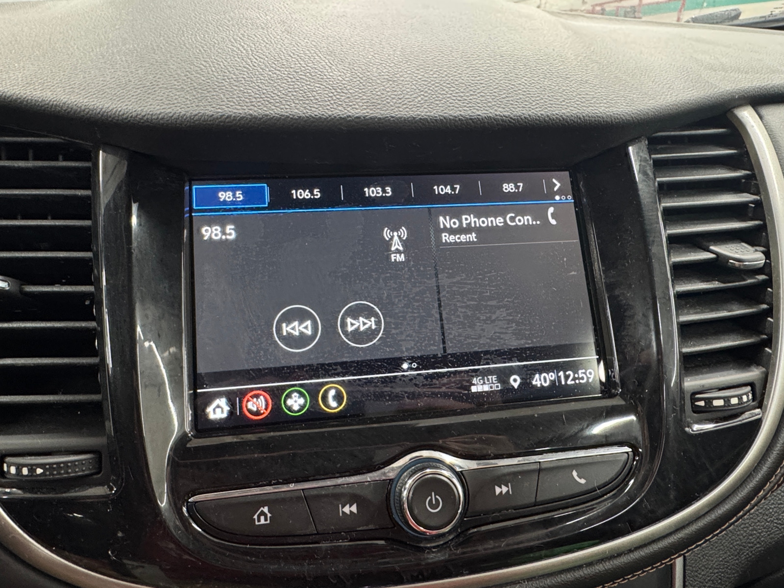 Thumbnail: 2019 Chevrolet Trax - 4