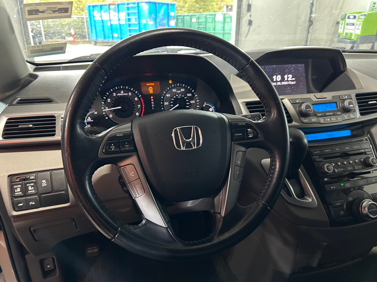 Thumbnail: 2013 Honda Odyssey - 4