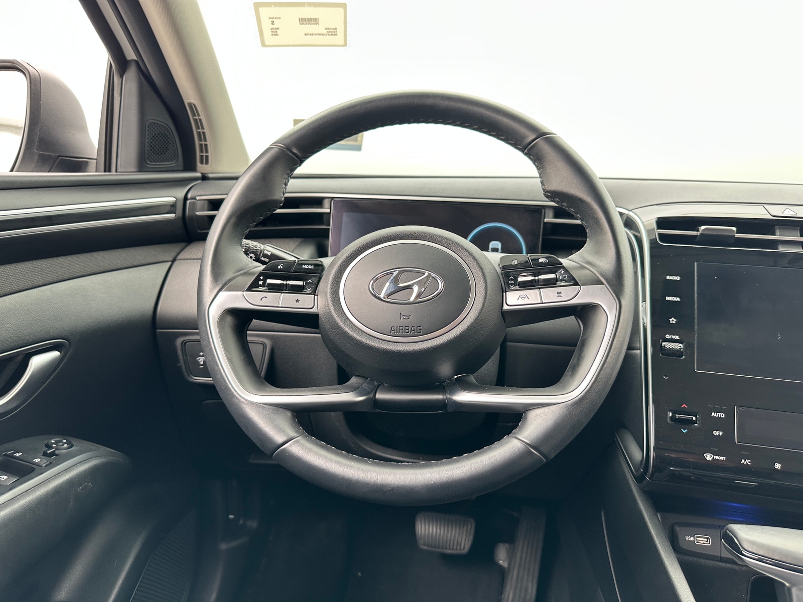 Thumbnail: 2023 Hyundai Tucson - 5