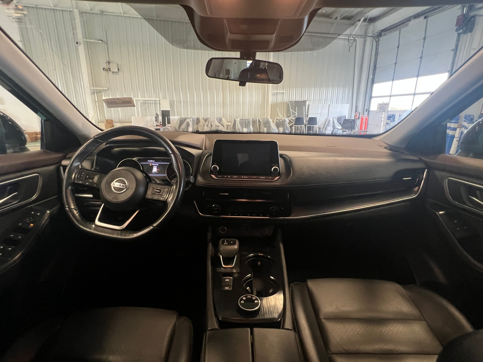 Thumbnail: 2021 Nissan Rogue - 2