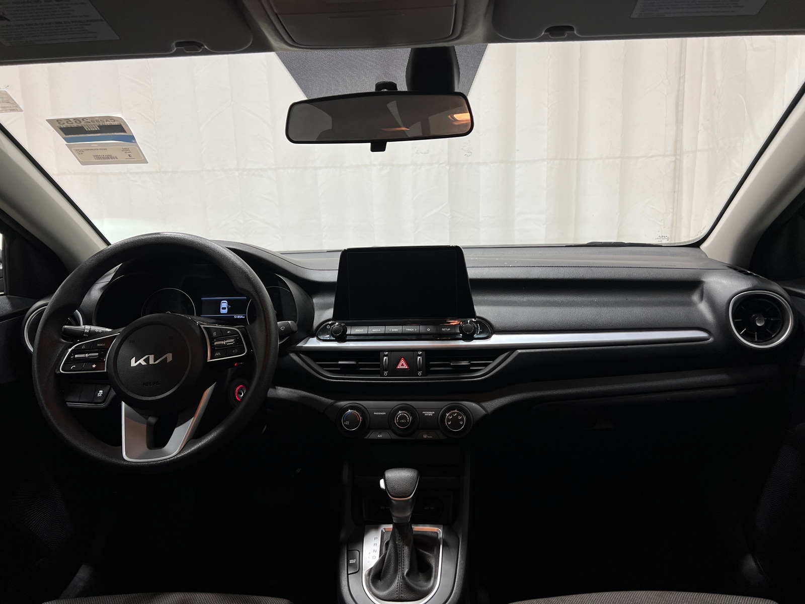 Thumbnail: 2023 Kia Forte - 3