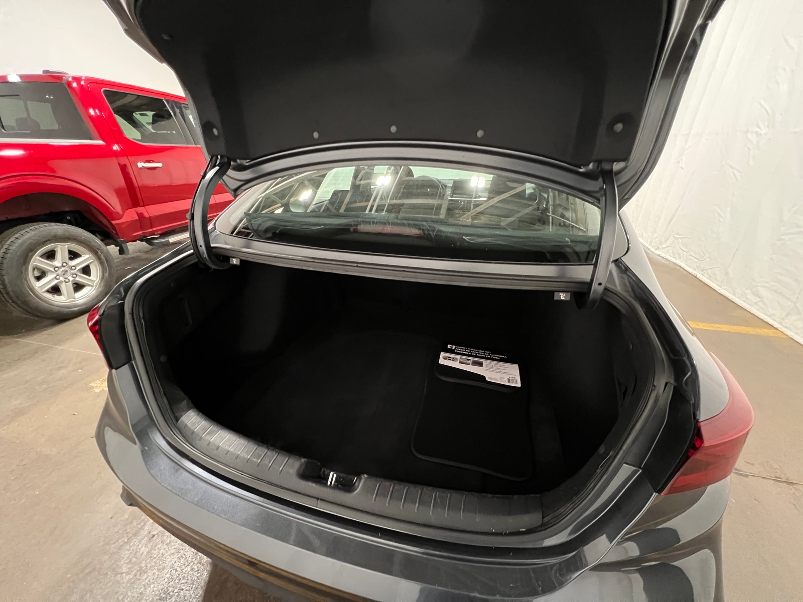 Thumbnail: 2023 Kia Forte - 7