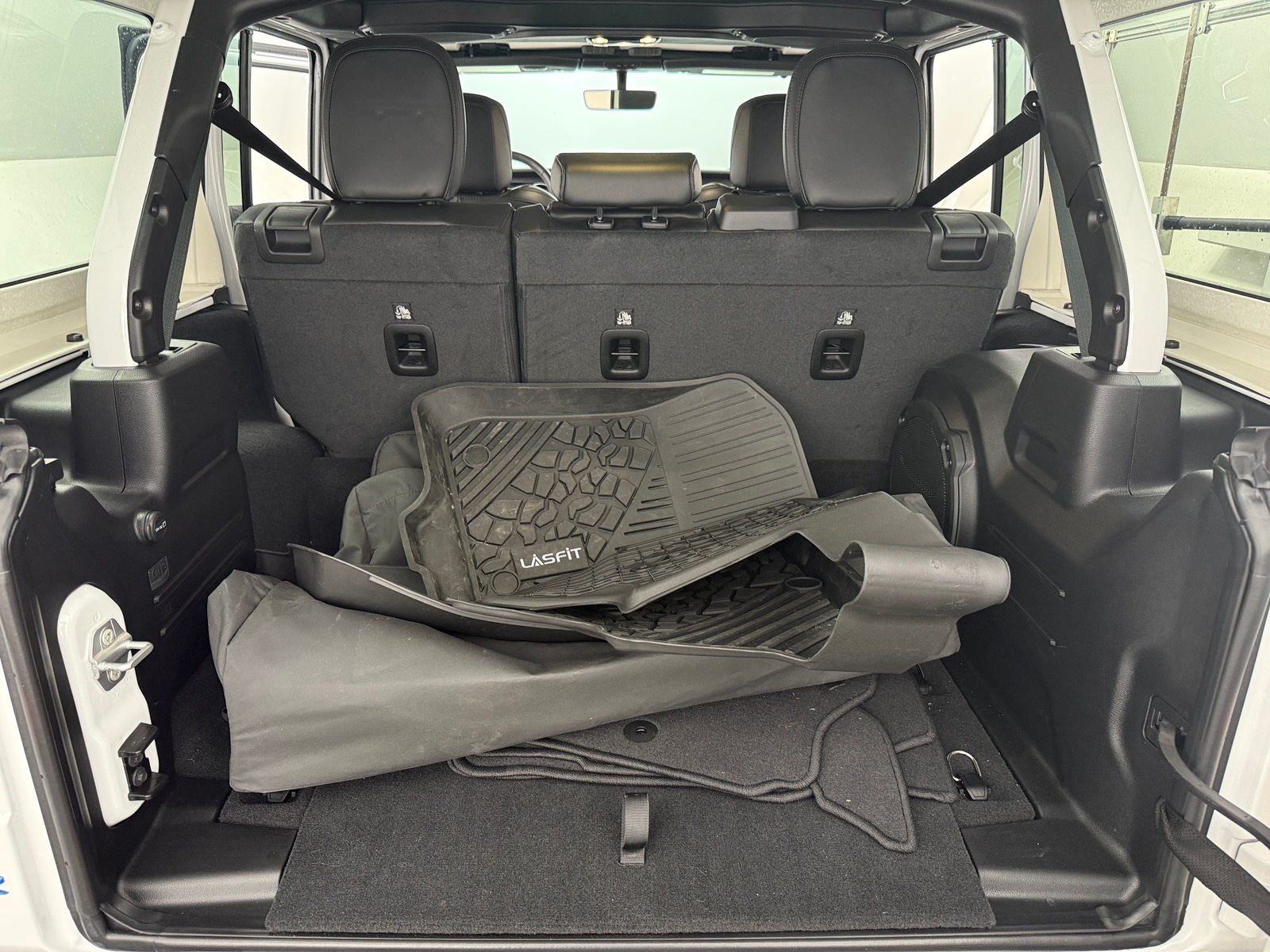 Thumbnail: 2023 Jeep Wrangler - 6