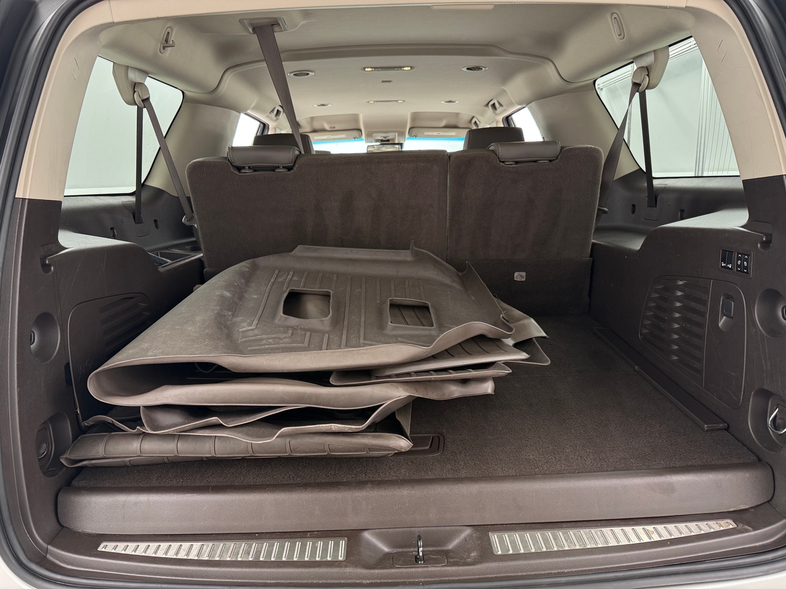 Thumbnail: 2016 GMC Yukon XL - 6