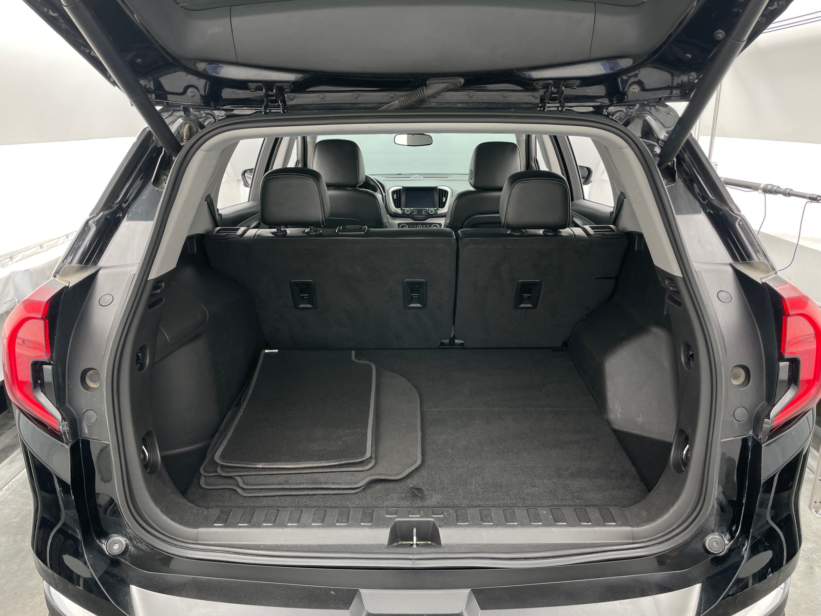 Thumbnail: 2023 GMC Terrain - 6