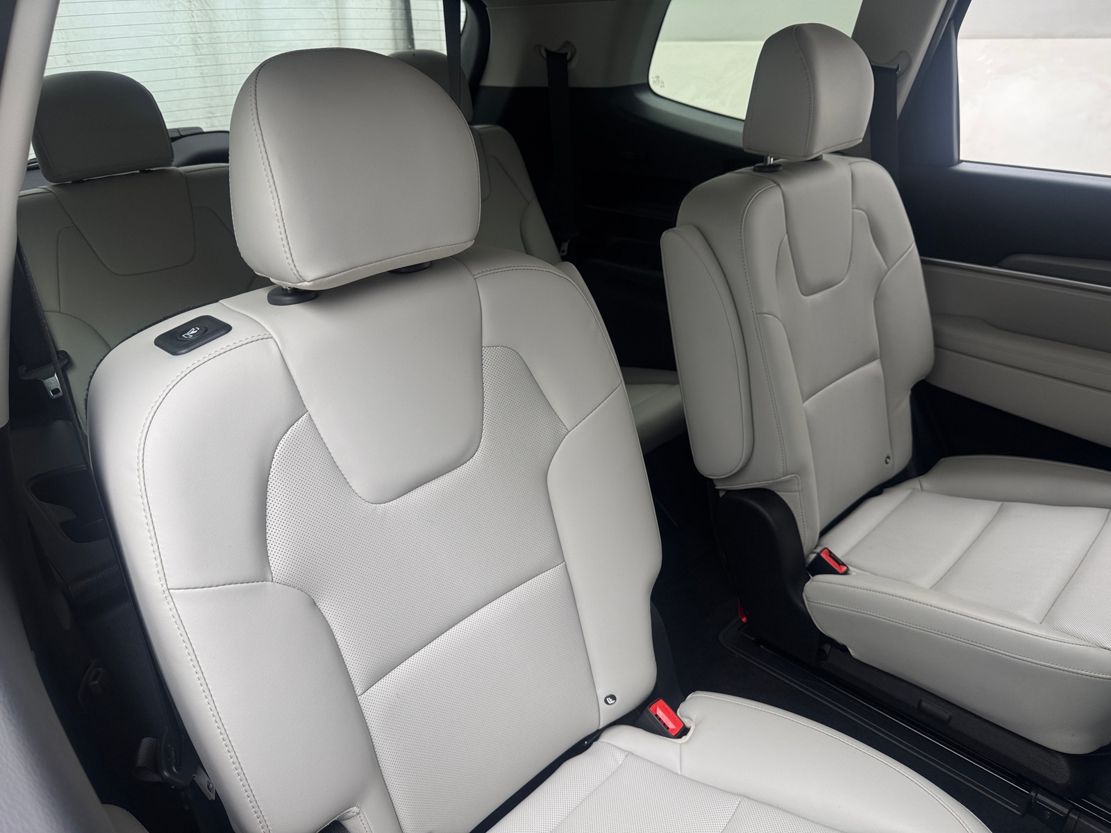 Thumbnail: 2021 Kia Telluride - 5