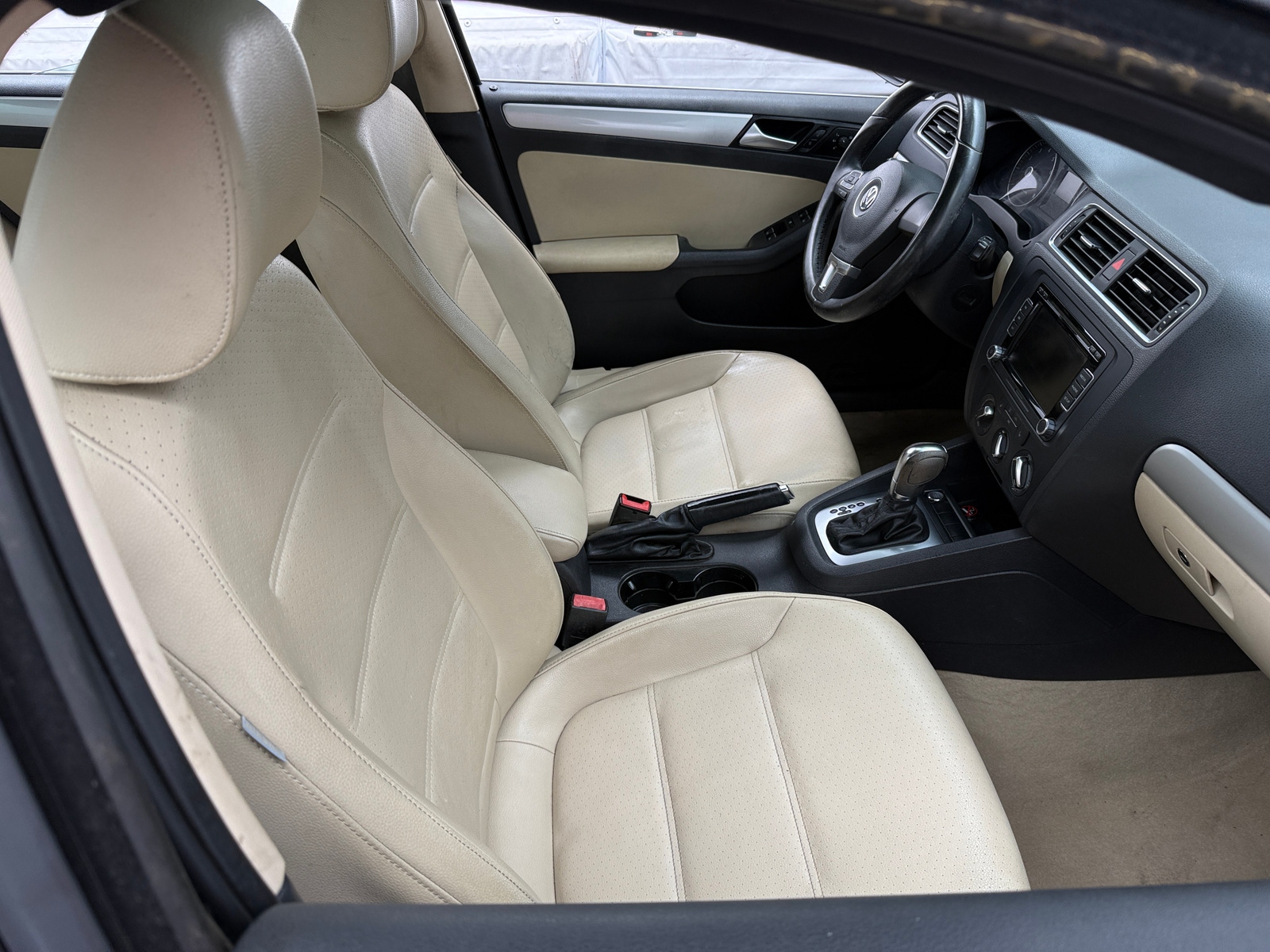 Thumbnail: 2014 Volkswagen Jetta - 2