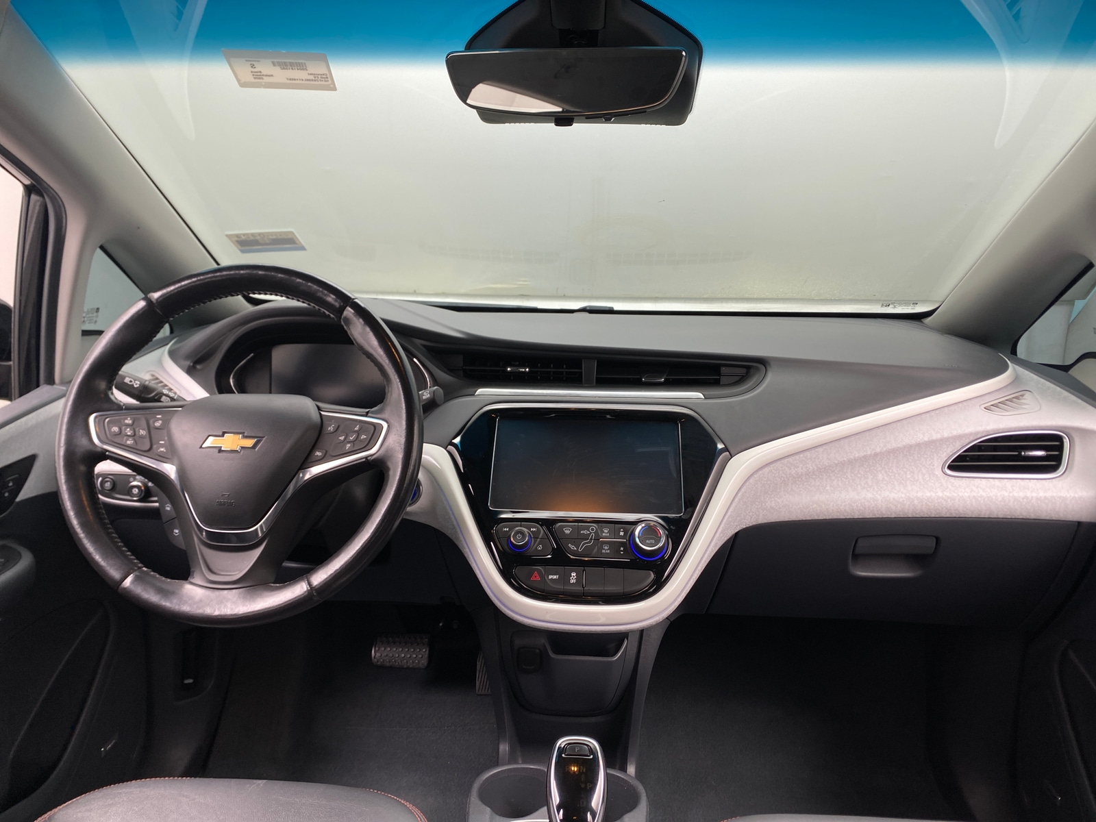 Thumbnail: 2020 Chevrolet Bolt EV - 2