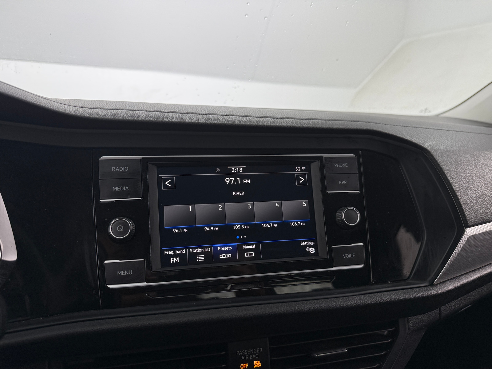 Thumbnail: 2020 Volkswagen Jetta - 4