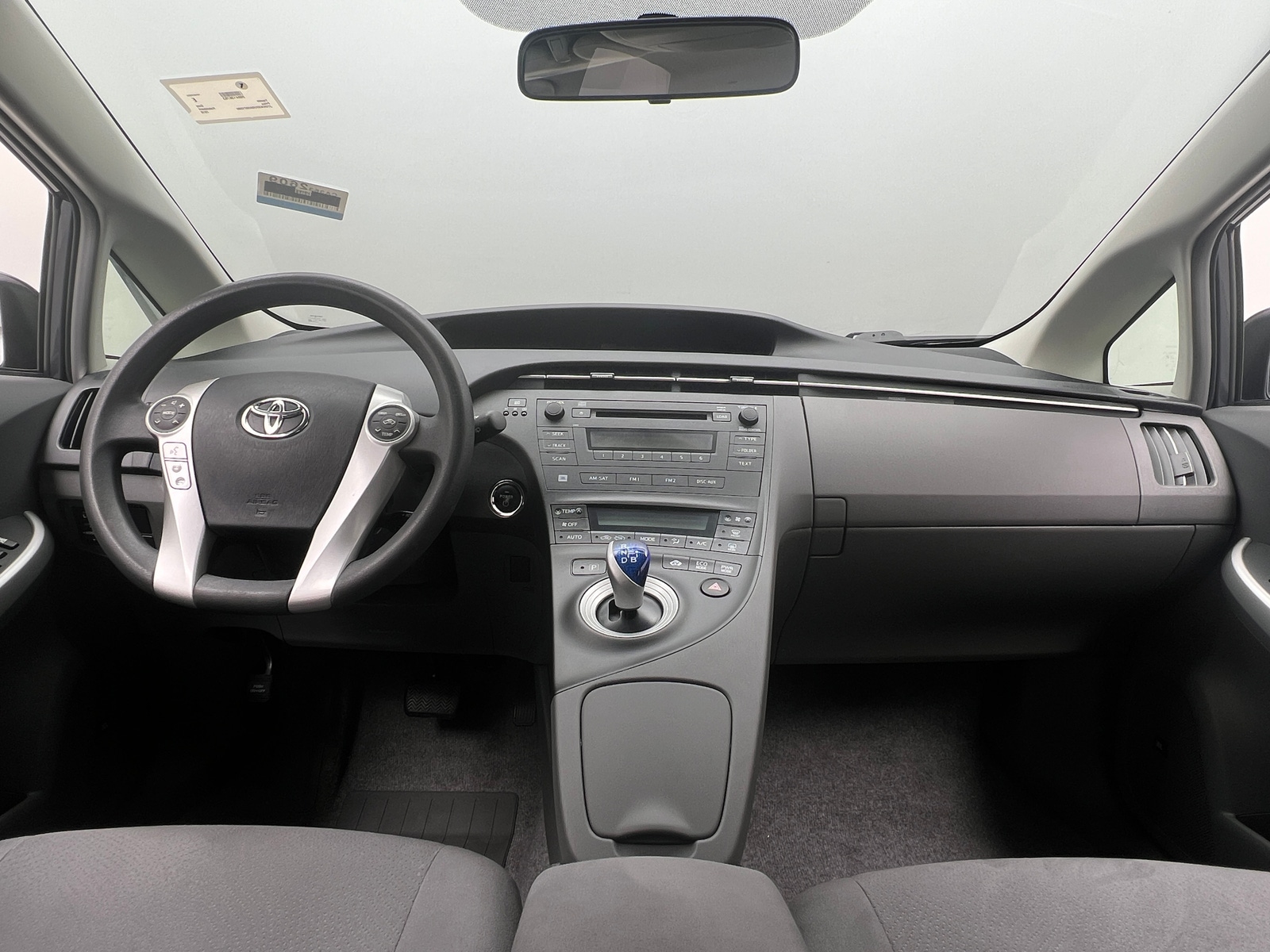 Thumbnail: 2010 Toyota Prius - 3