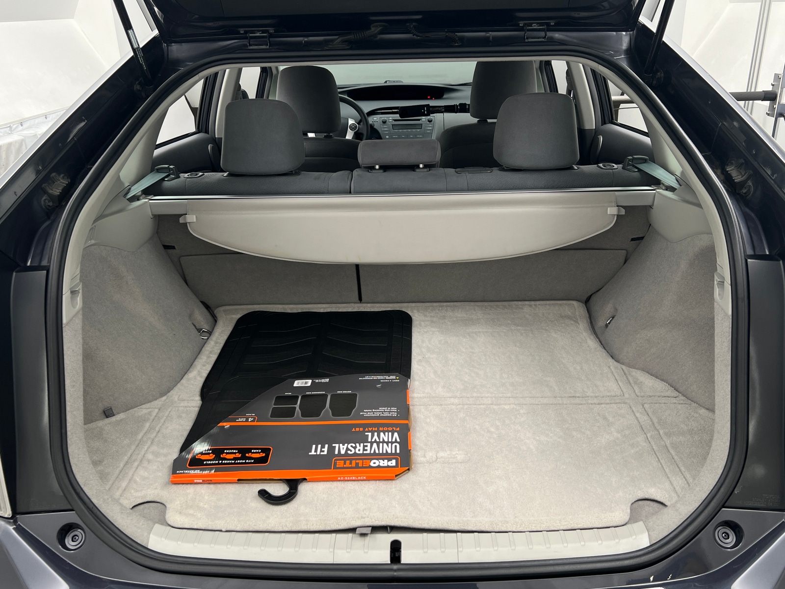 Thumbnail: 2010 Toyota Prius - 7