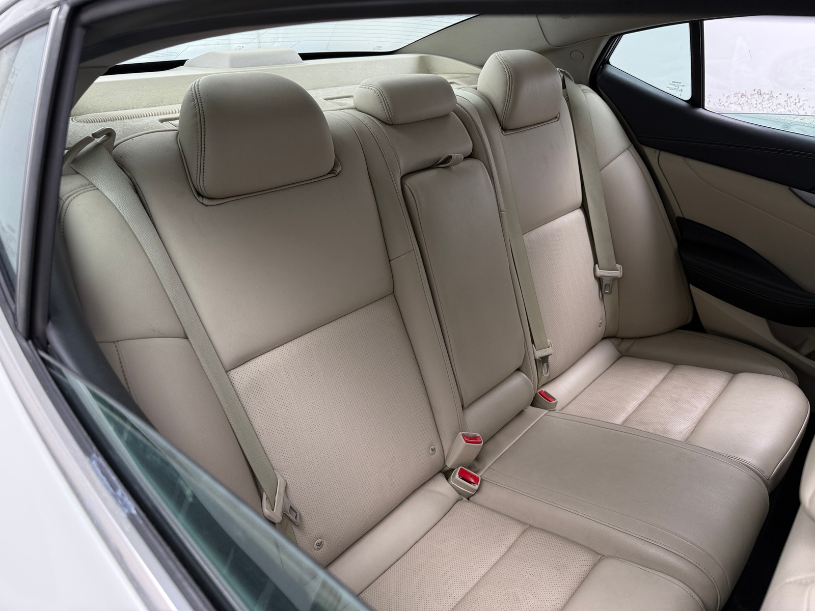 Thumbnail: 2017 Nissan Maxima - 5