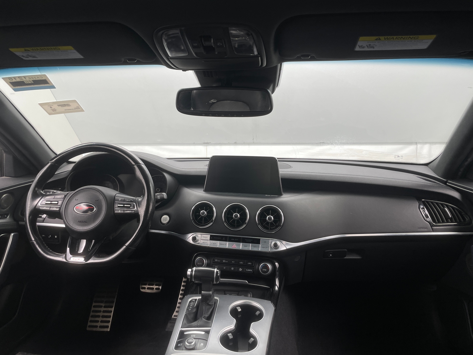 Thumbnail: 2018 Kia Stinger - 2