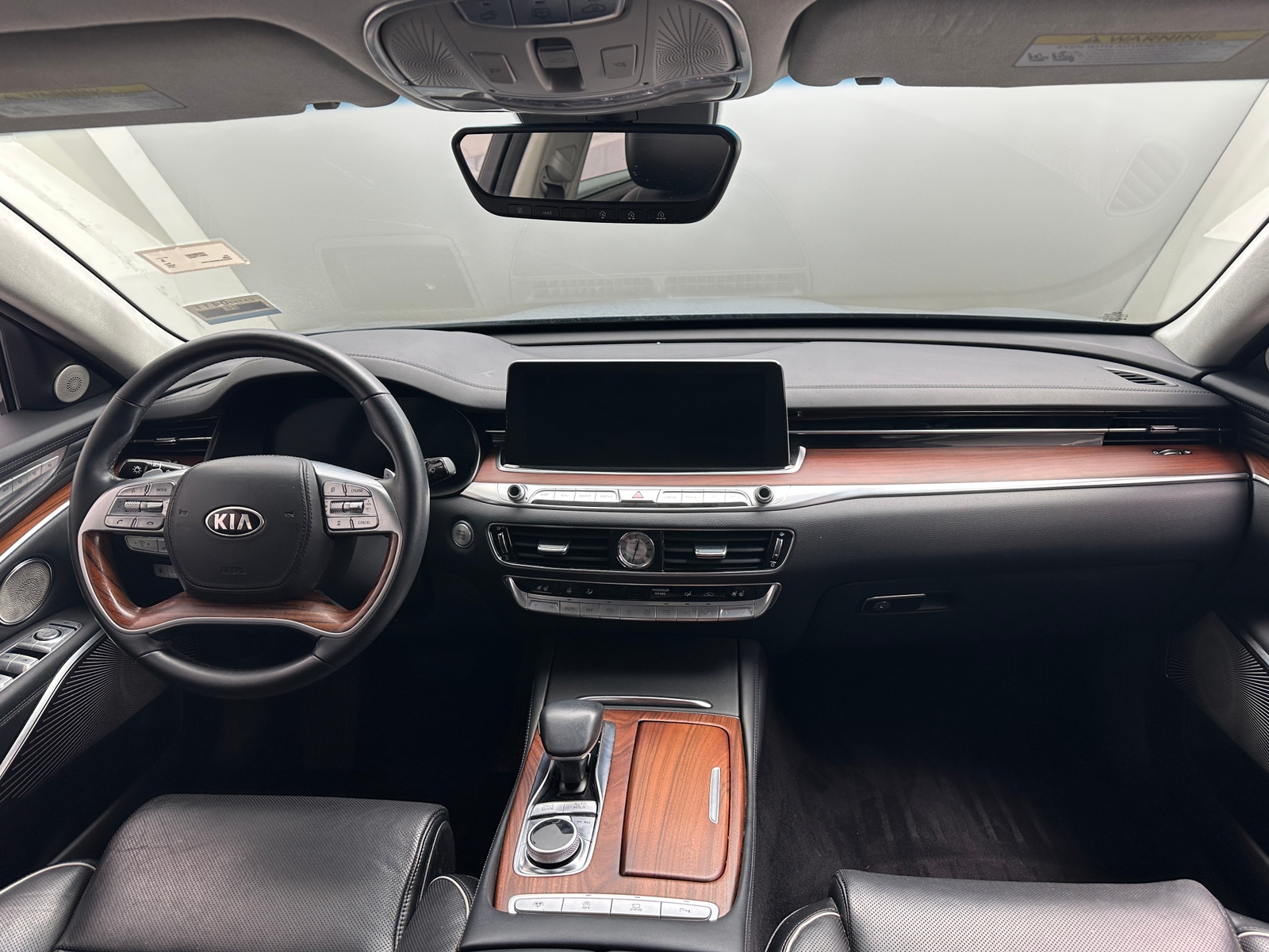 Thumbnail: 2019 Kia K900 - 2