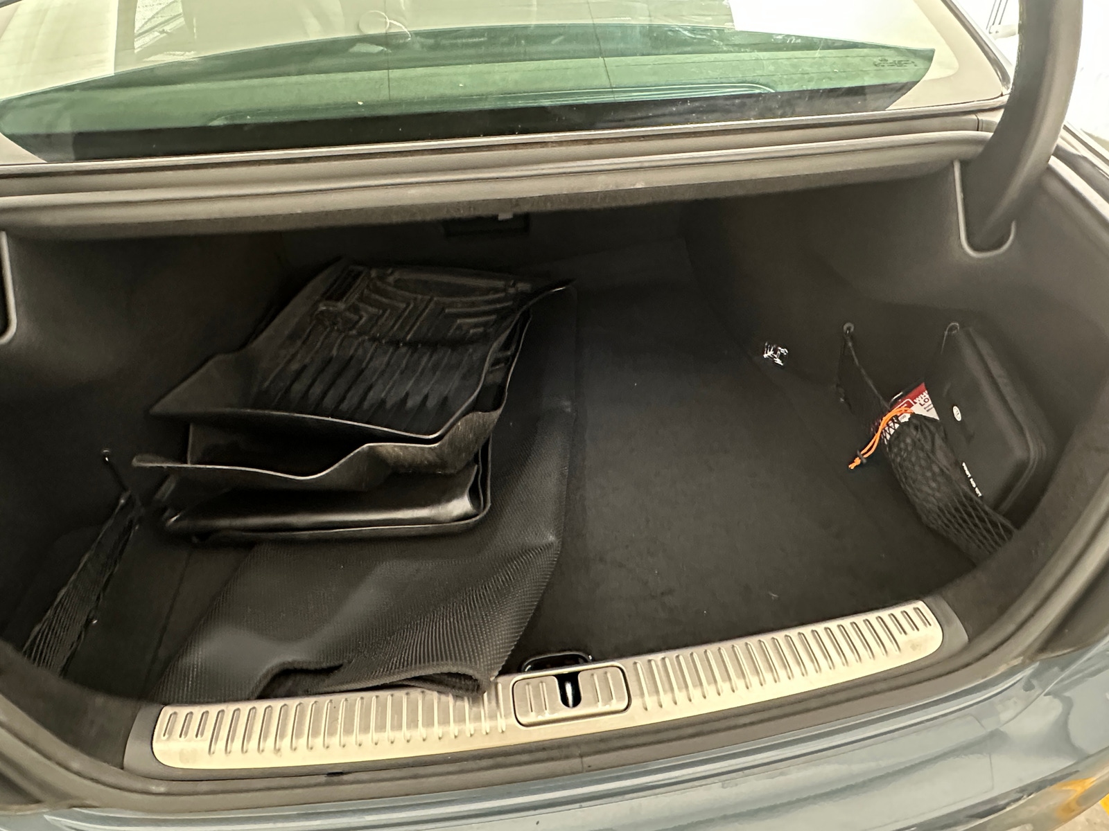 Thumbnail: 2019 Kia K900 - 6