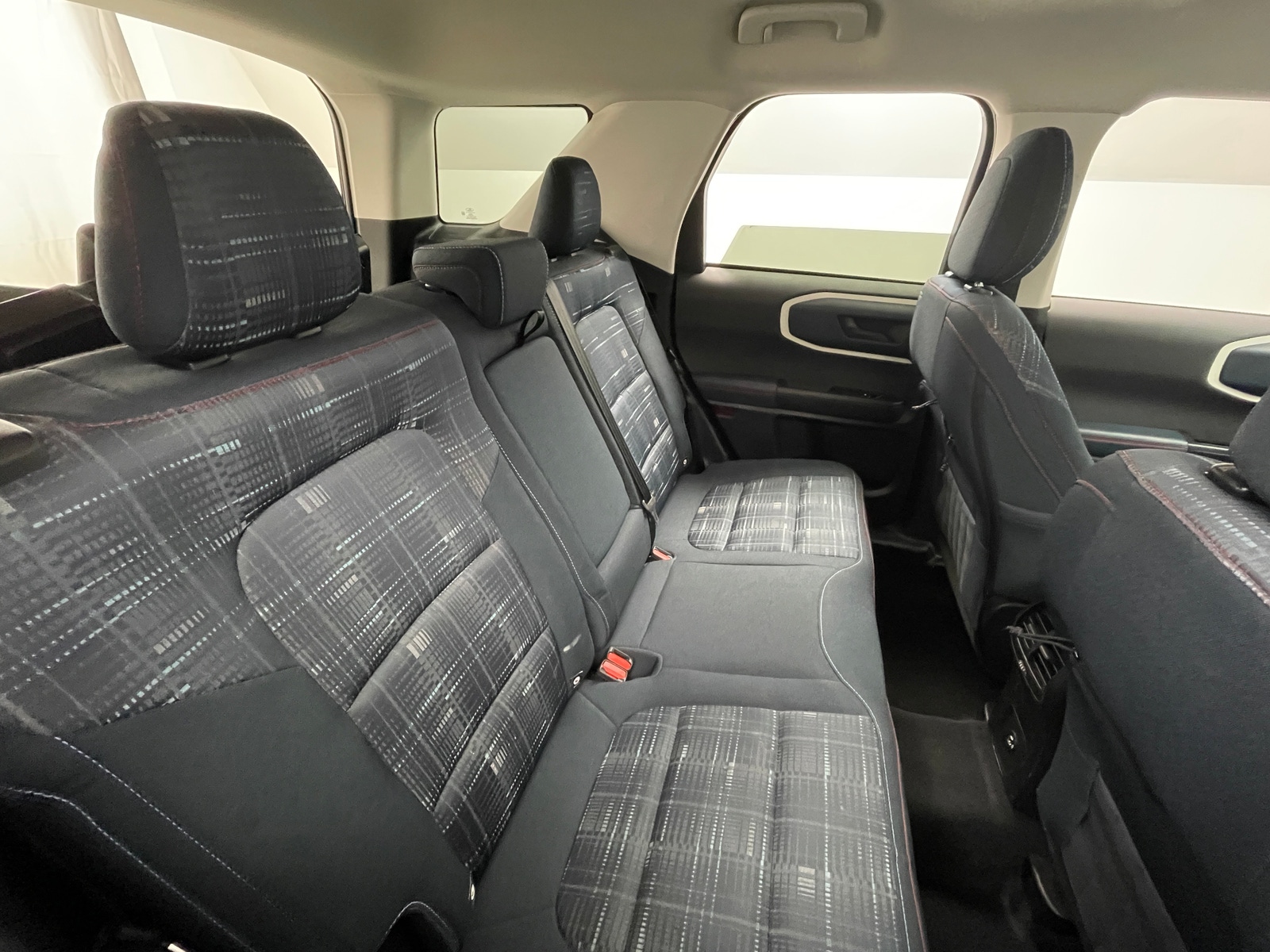 Thumbnail: 2023 Ford Bronco Sport - 6