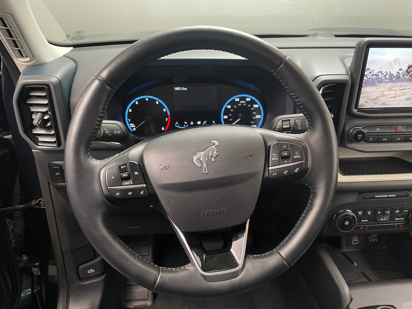 Thumbnail: 2023 Ford Bronco Sport - 5