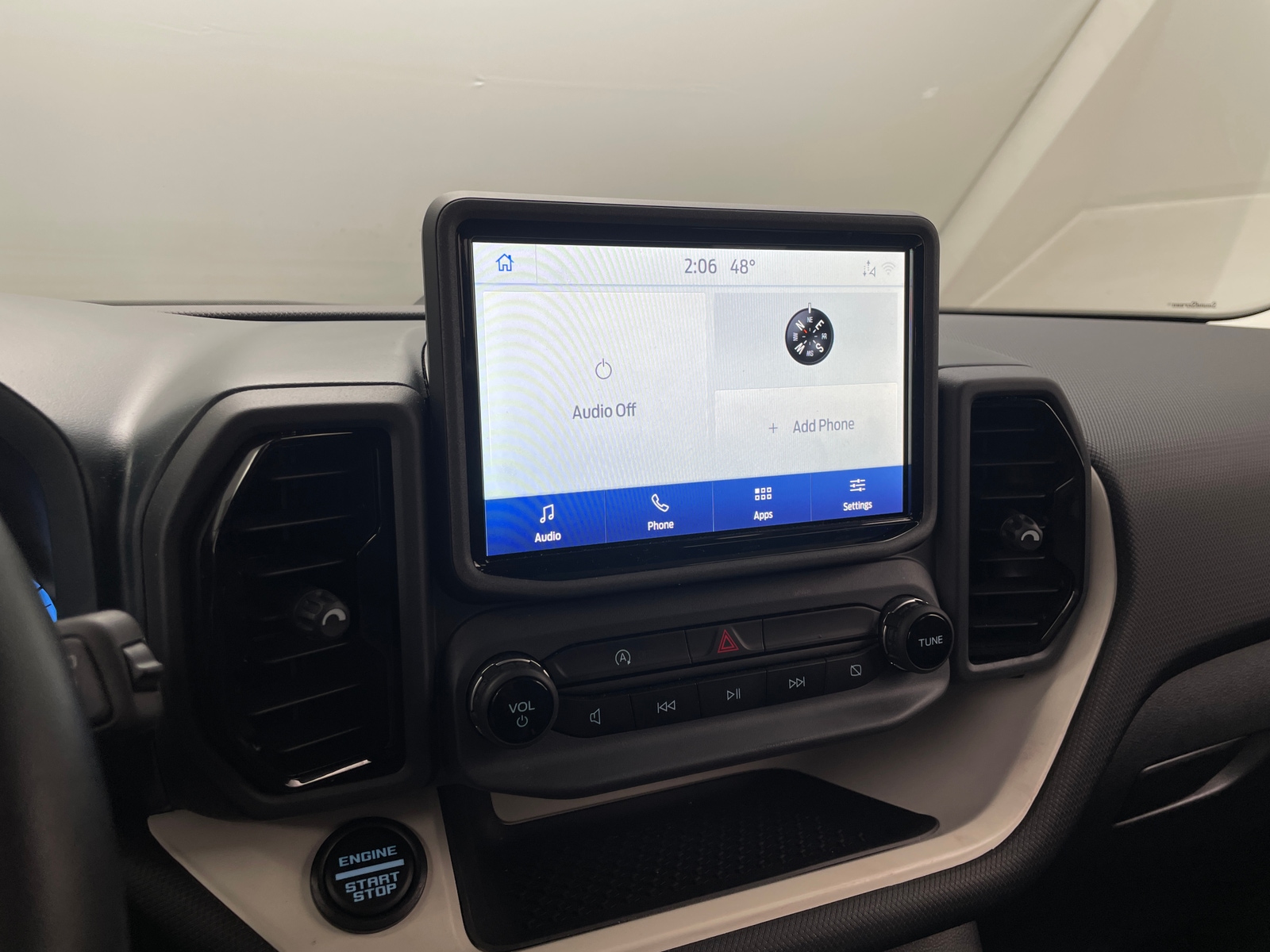 Thumbnail: 2023 Ford Bronco Sport - 4