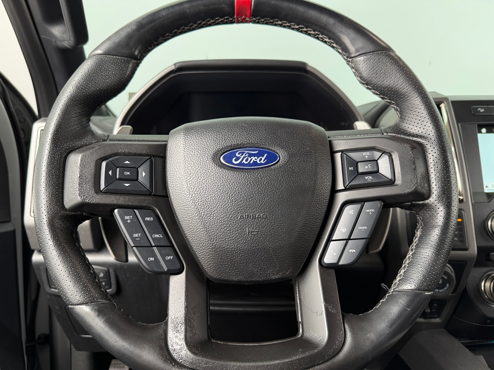 Thumbnail: 2017 Ford Econoline - 4