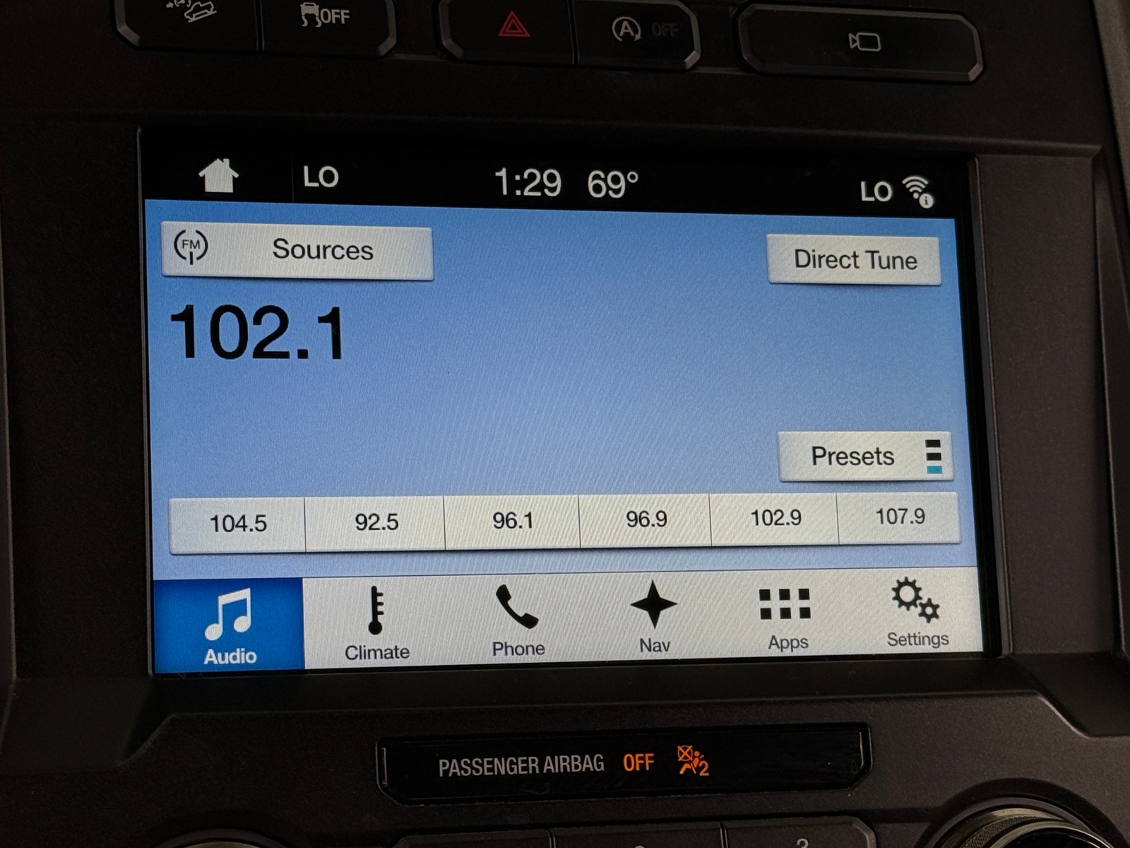 Thumbnail: 2017 Ford Econoline - 3