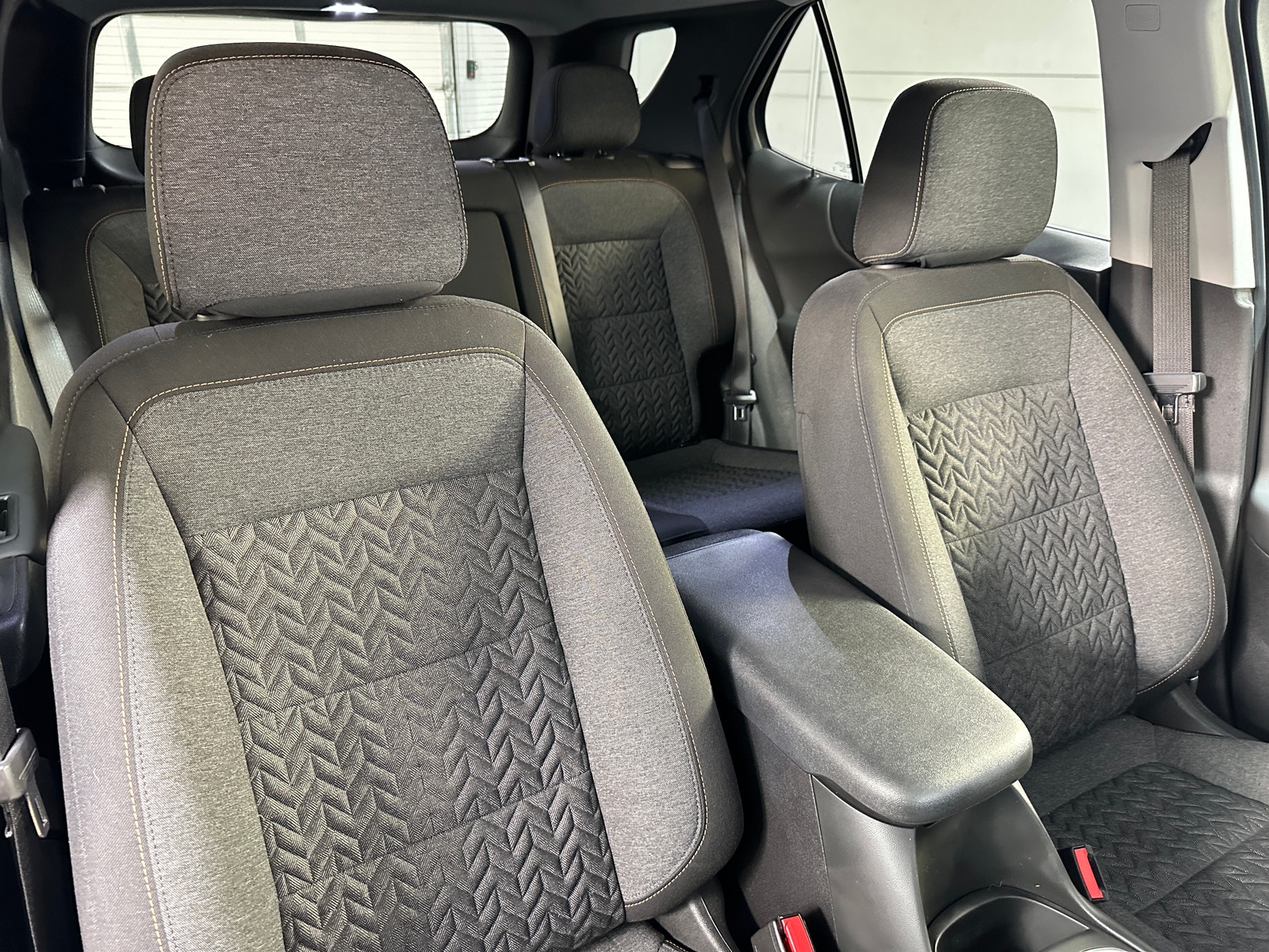 Thumbnail: 2022 Chevrolet Equinox - 2