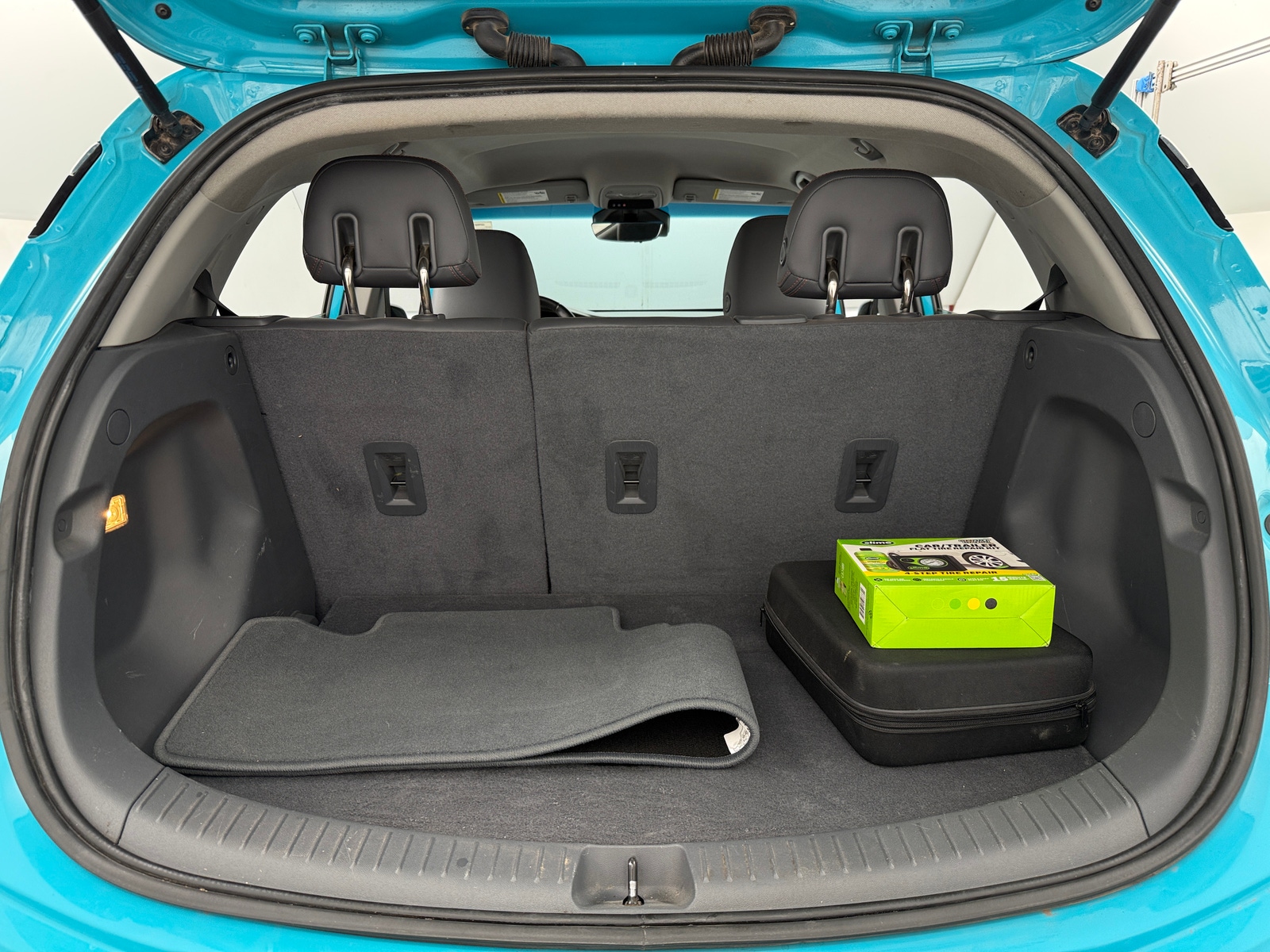 Thumbnail: 2021 Chevrolet Bolt EV - 6