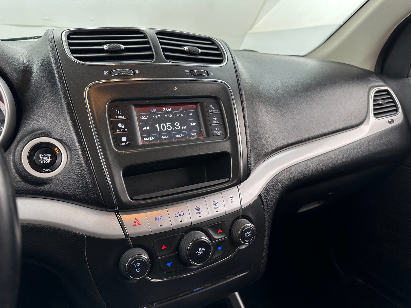 Thumbnail: 2019 Dodge Journey - 4