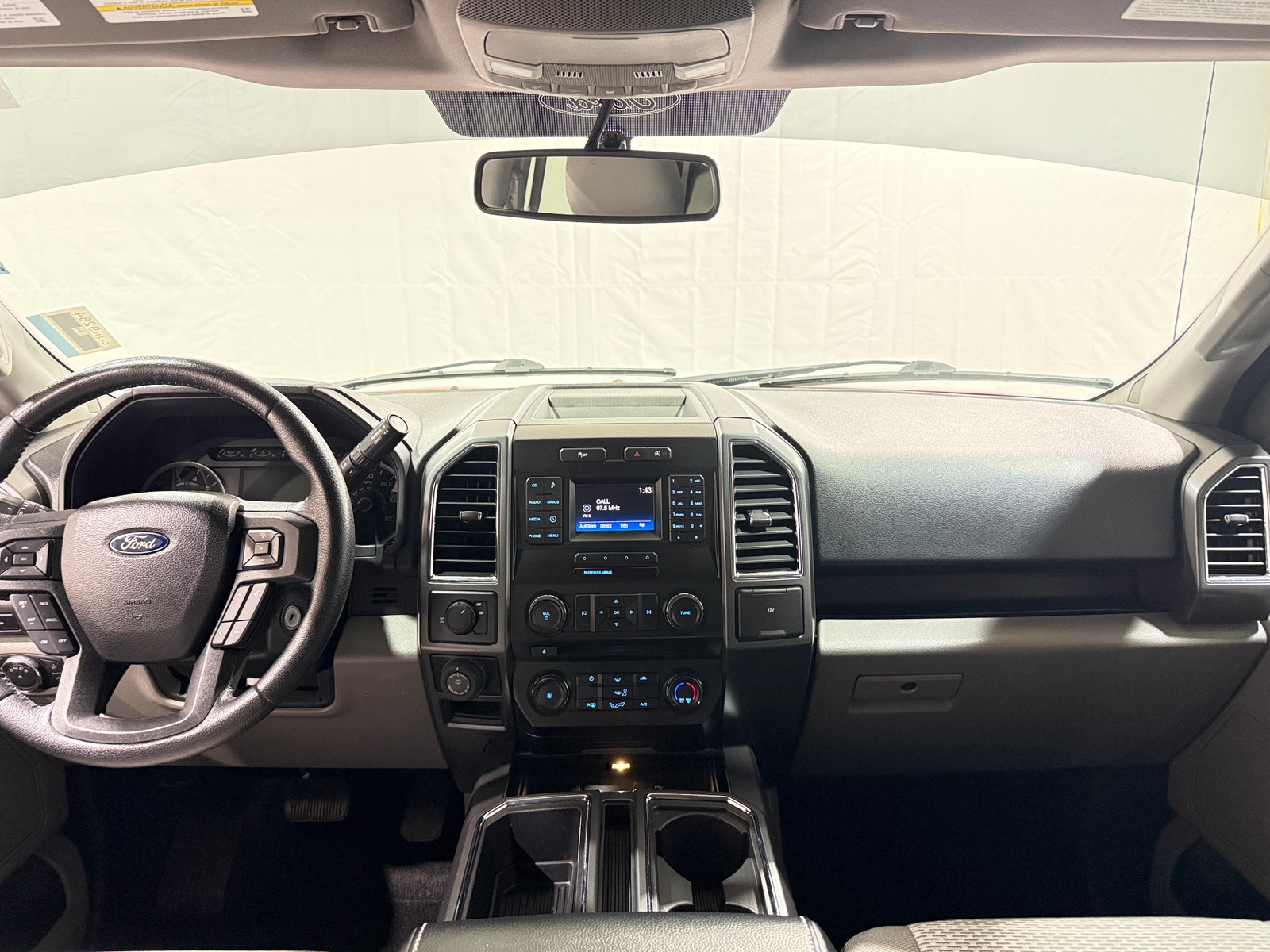 Thumbnail: 2016 Ford Econoline - 3