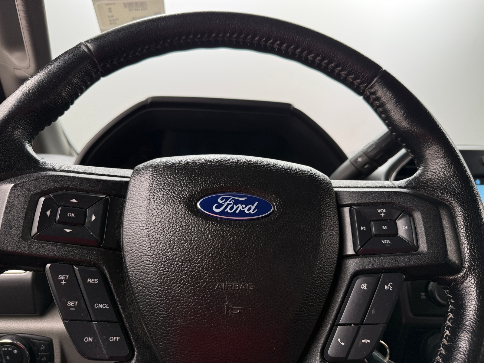 Thumbnail: 2016 Ford Econoline - 5