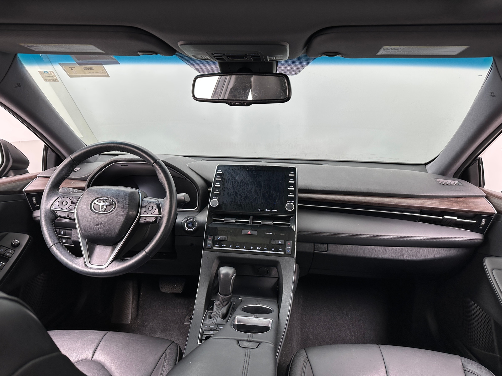 Thumbnail: 2019 Toyota Avalon - 2