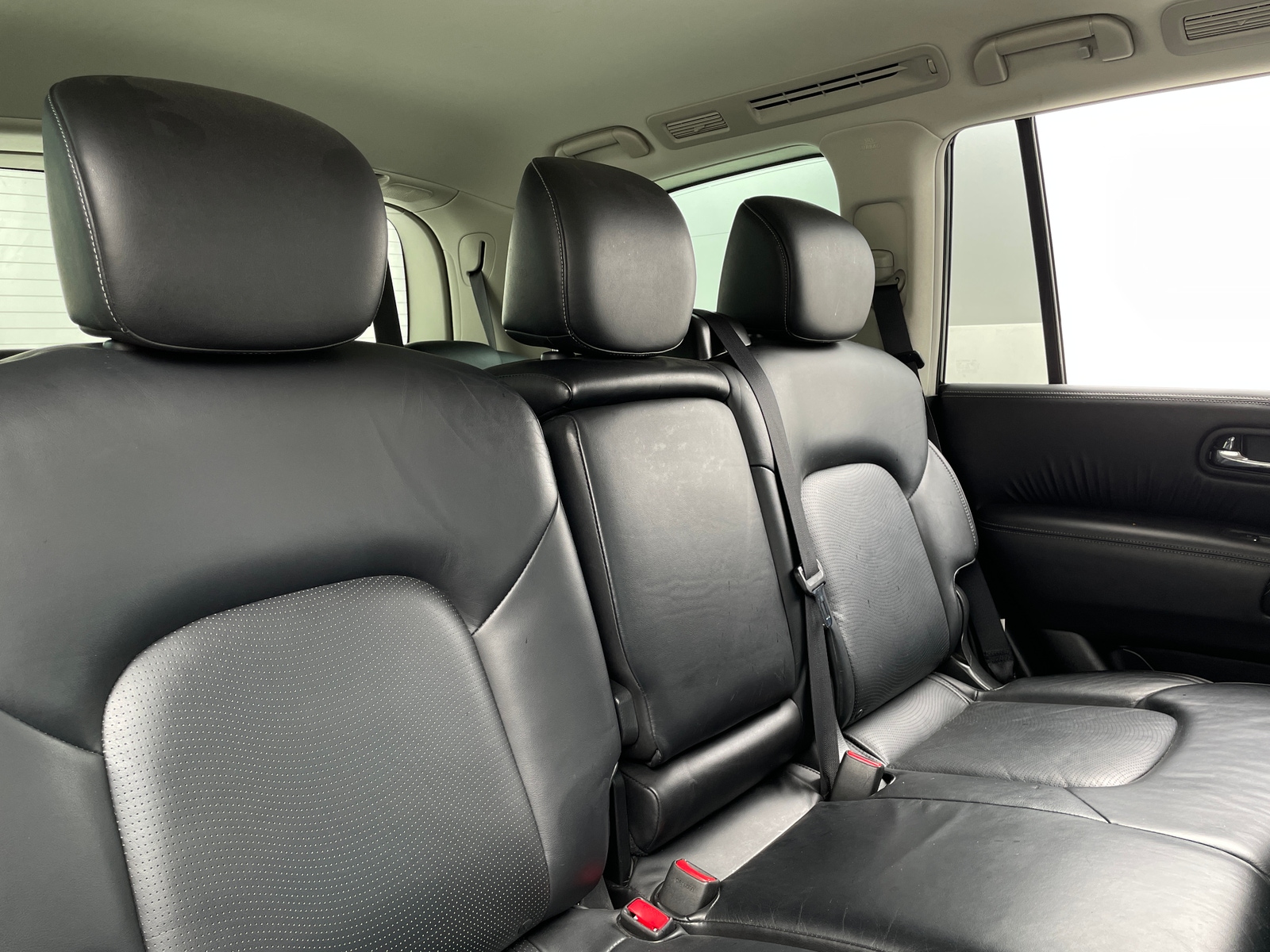 Thumbnail: 2017 INFINITI QX80 - 5