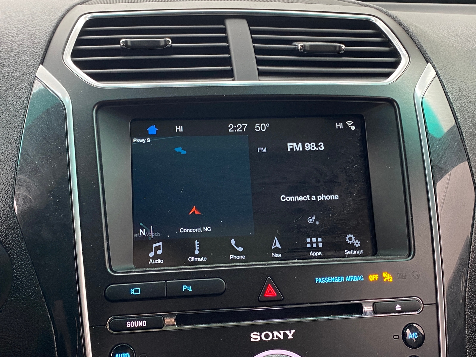 Thumbnail: 2017 Ford Explorer - 3