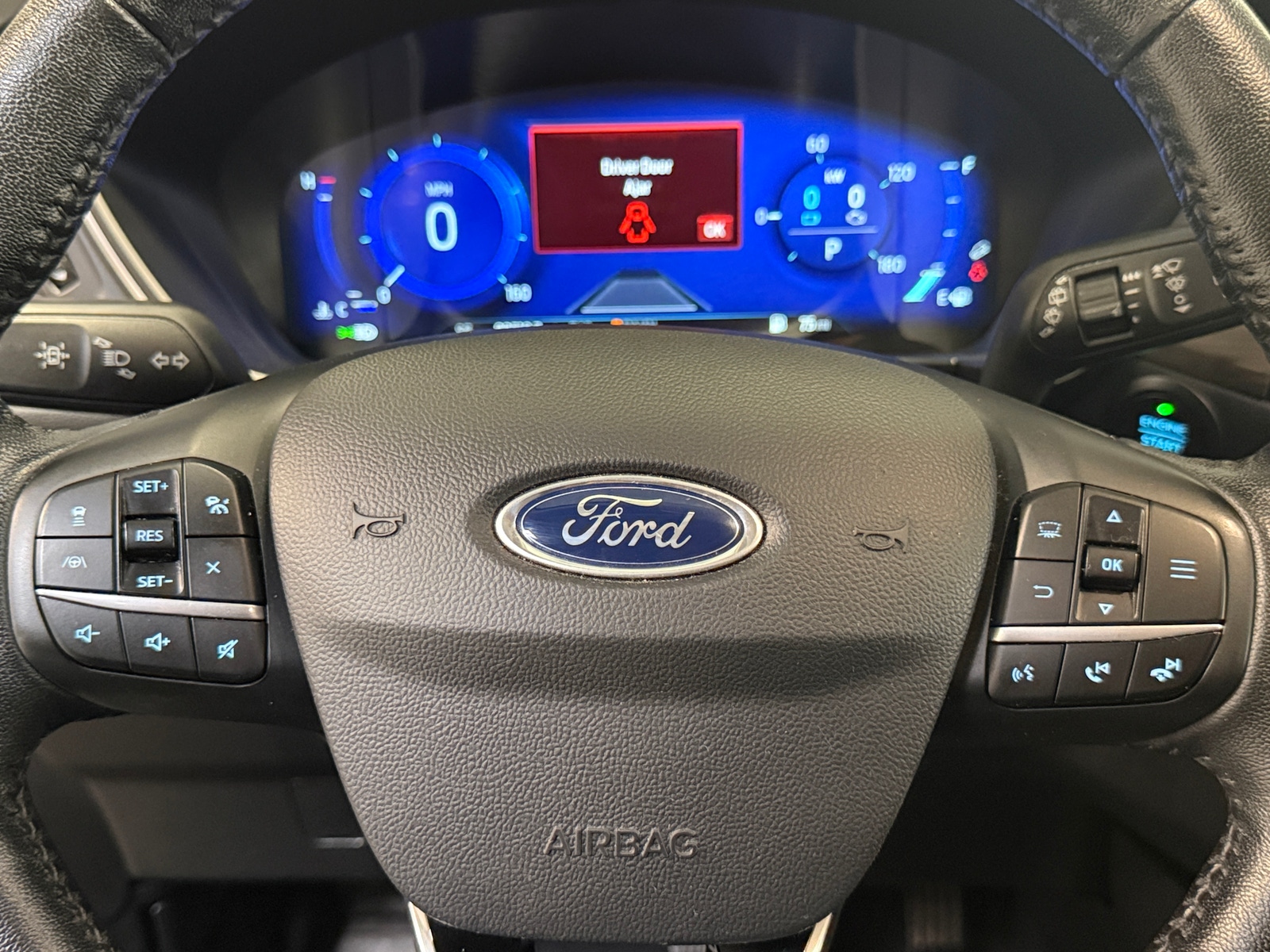 Thumbnail: 2020 Ford Escape - 4