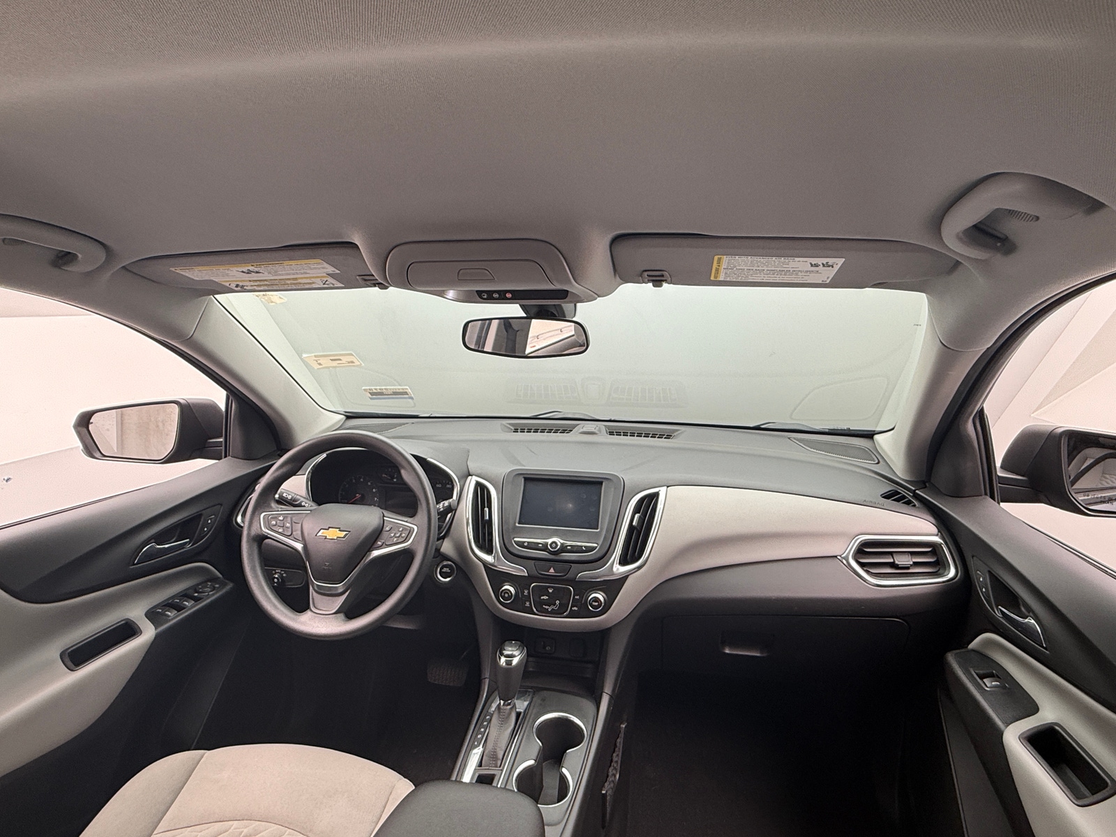 Thumbnail: 2018 Chevrolet Equinox - 3